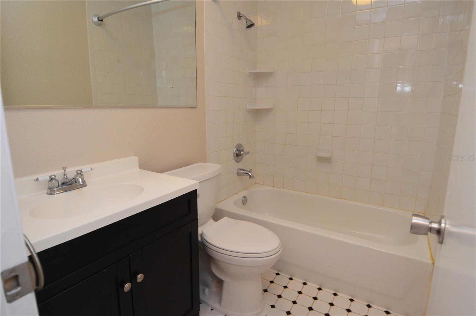 8647 MALLARD RESERVE DRIVE, #203, Tampa, FL 33614