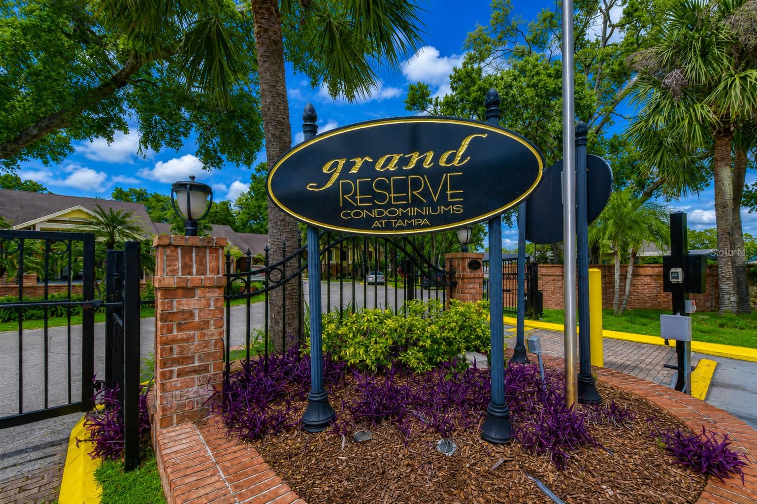 8647 MALLARD RESERVE DRIVE, #203, Tampa, FL 33614