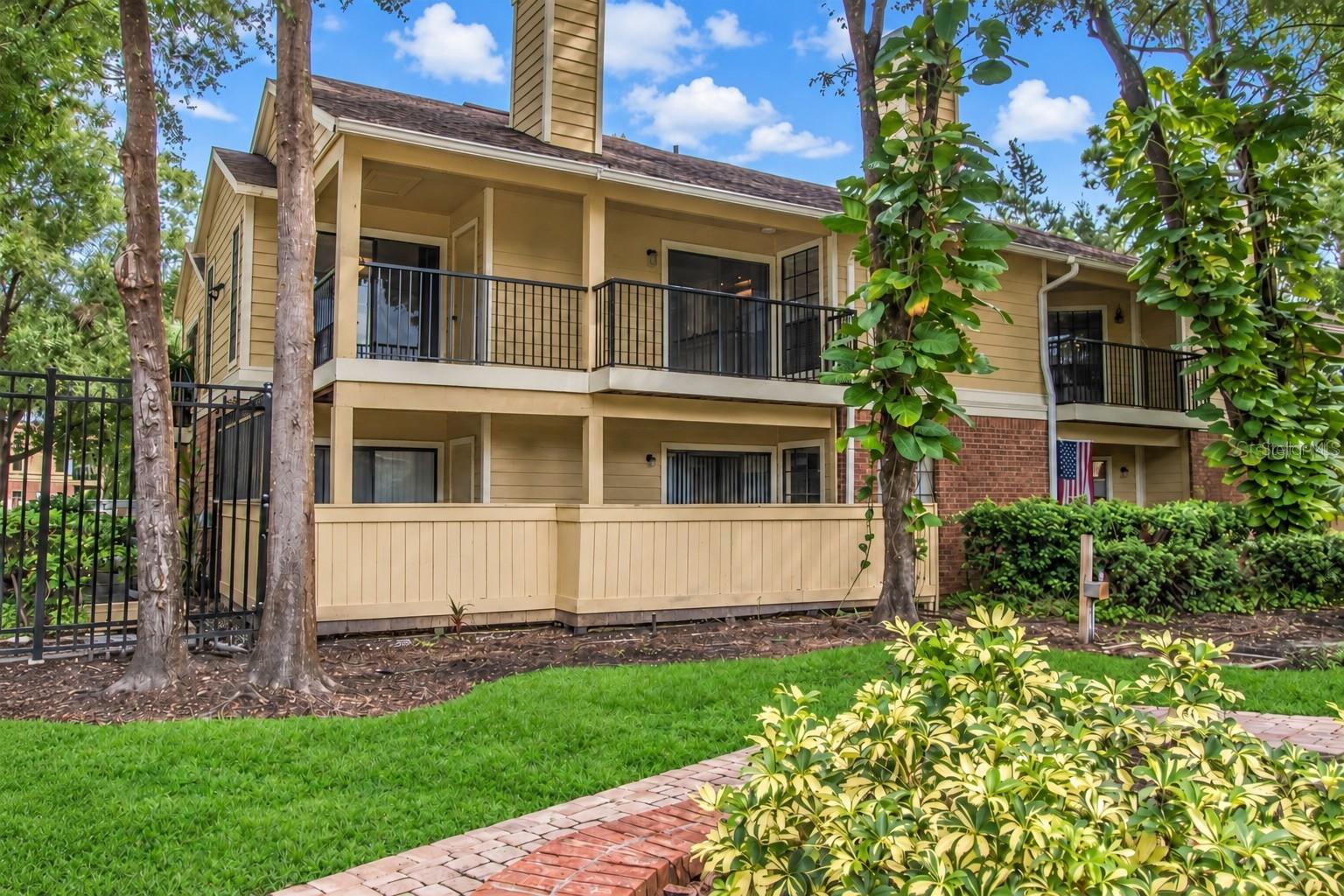 8647 MALLARD RESERVE DRIVE, #203, Tampa, FL 33614