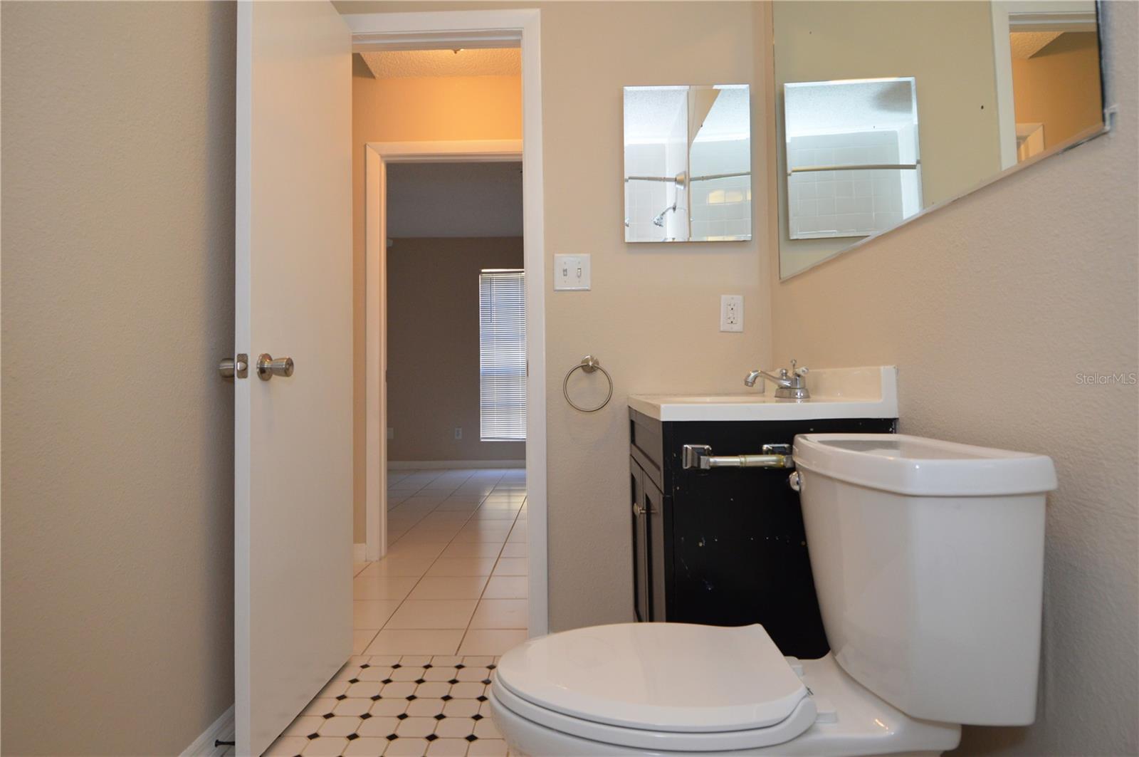 8647 MALLARD RESERVE DRIVE, #203, Tampa, FL 33614