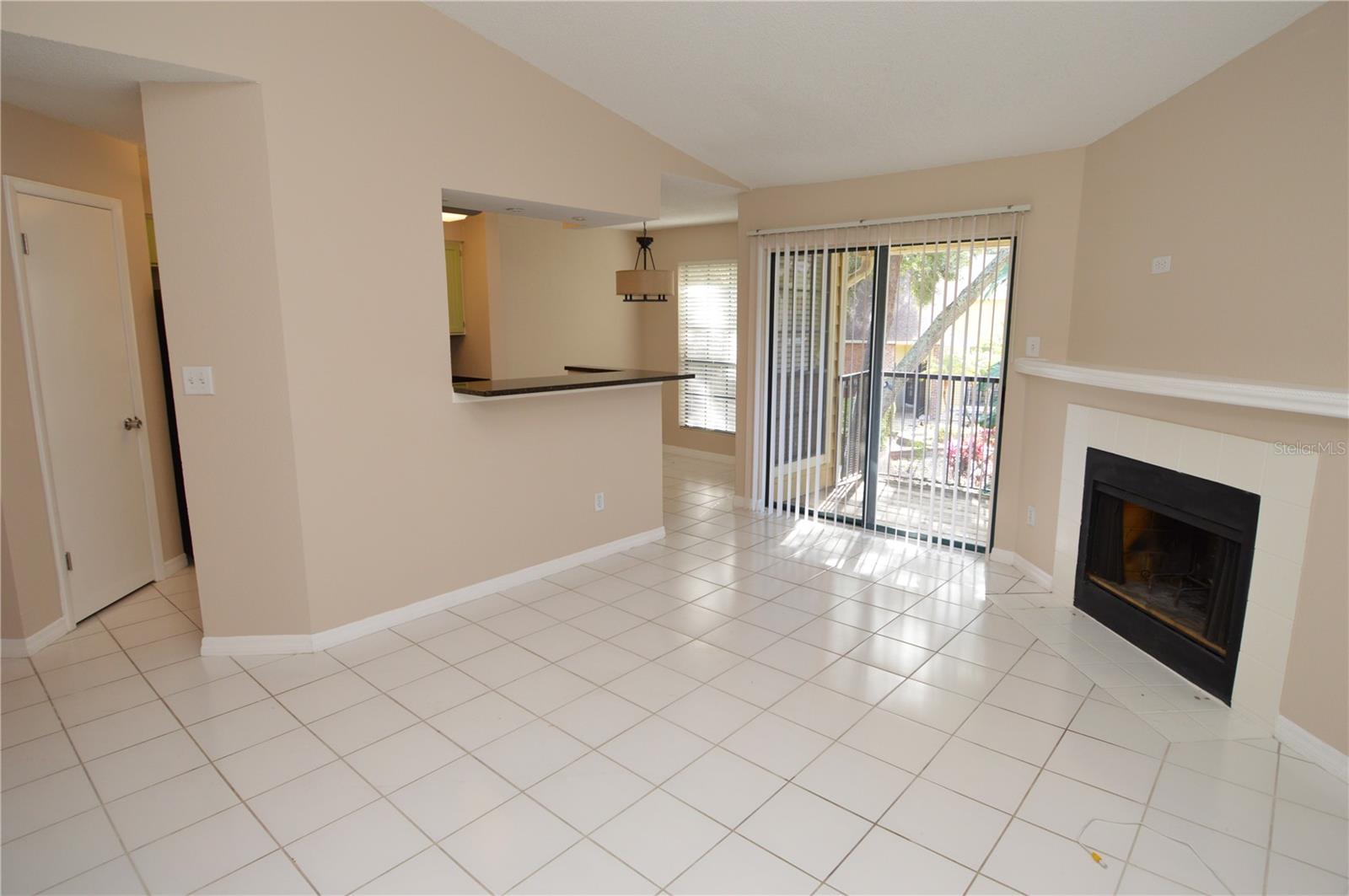 8647 MALLARD RESERVE DRIVE, #203, Tampa, FL 33614