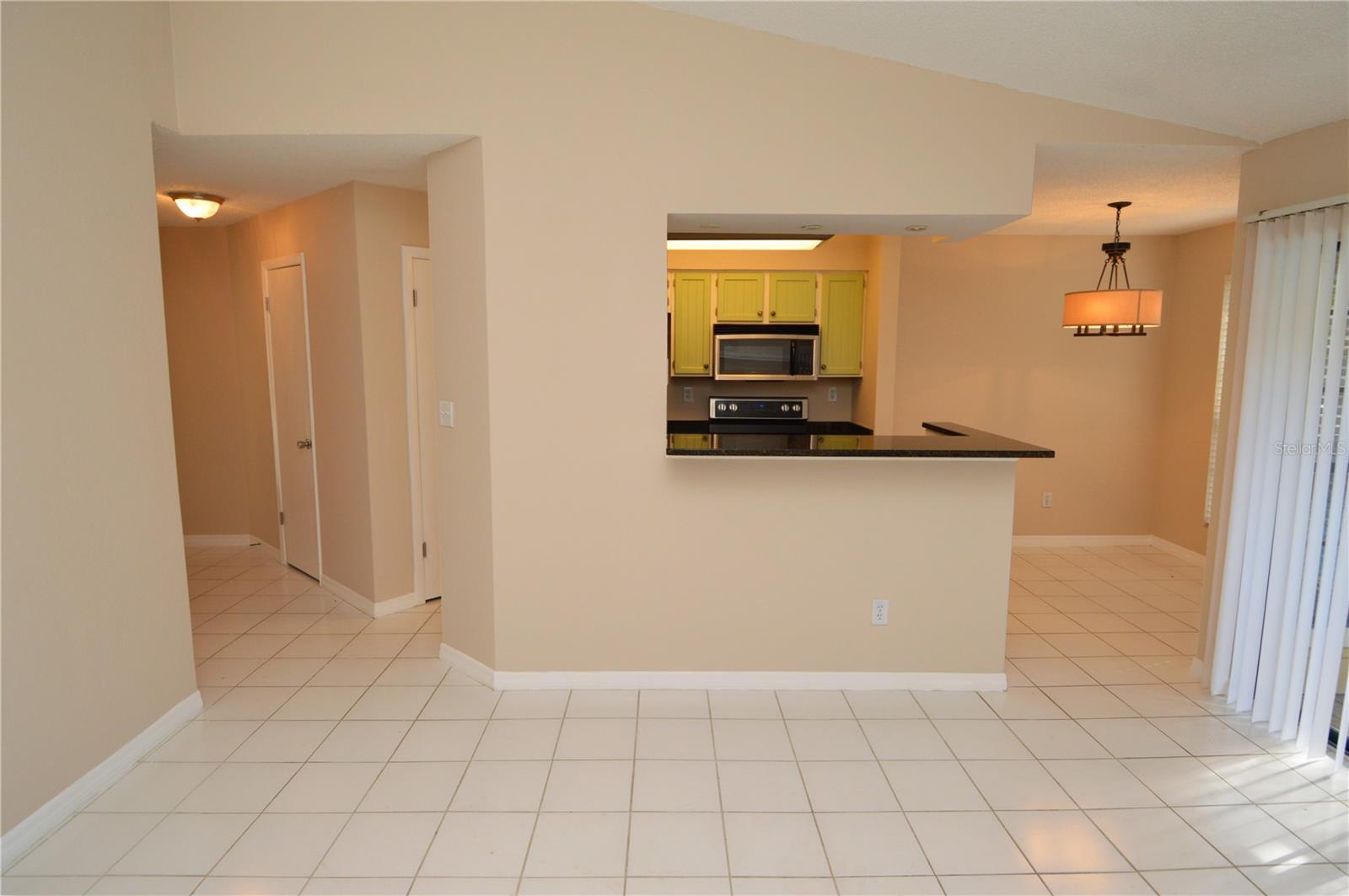 8647 MALLARD RESERVE DRIVE, #203, Tampa, FL 33614