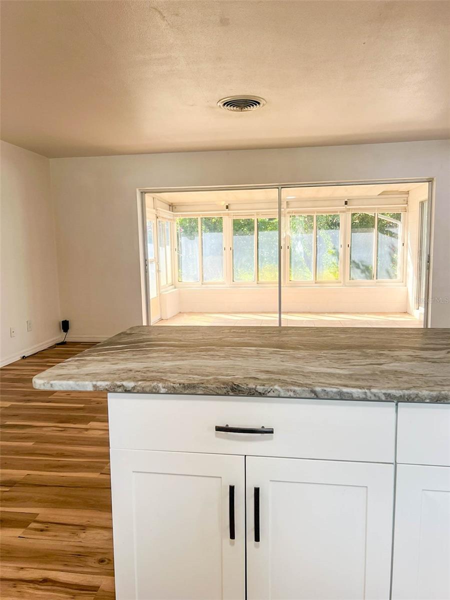 9270 111TH STREET, Seminole, FL 33772