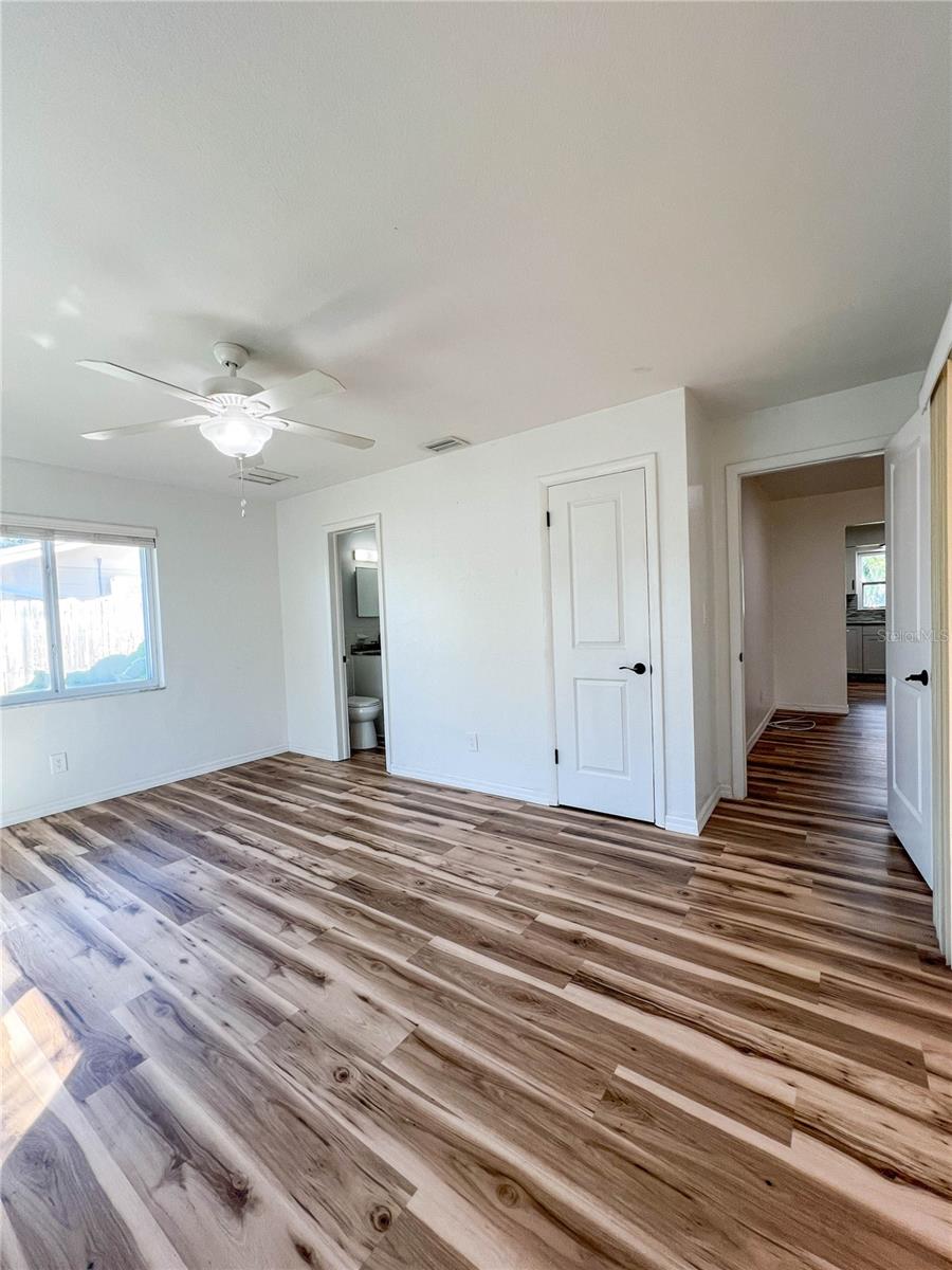 9270 111TH STREET, Seminole, FL 33772
