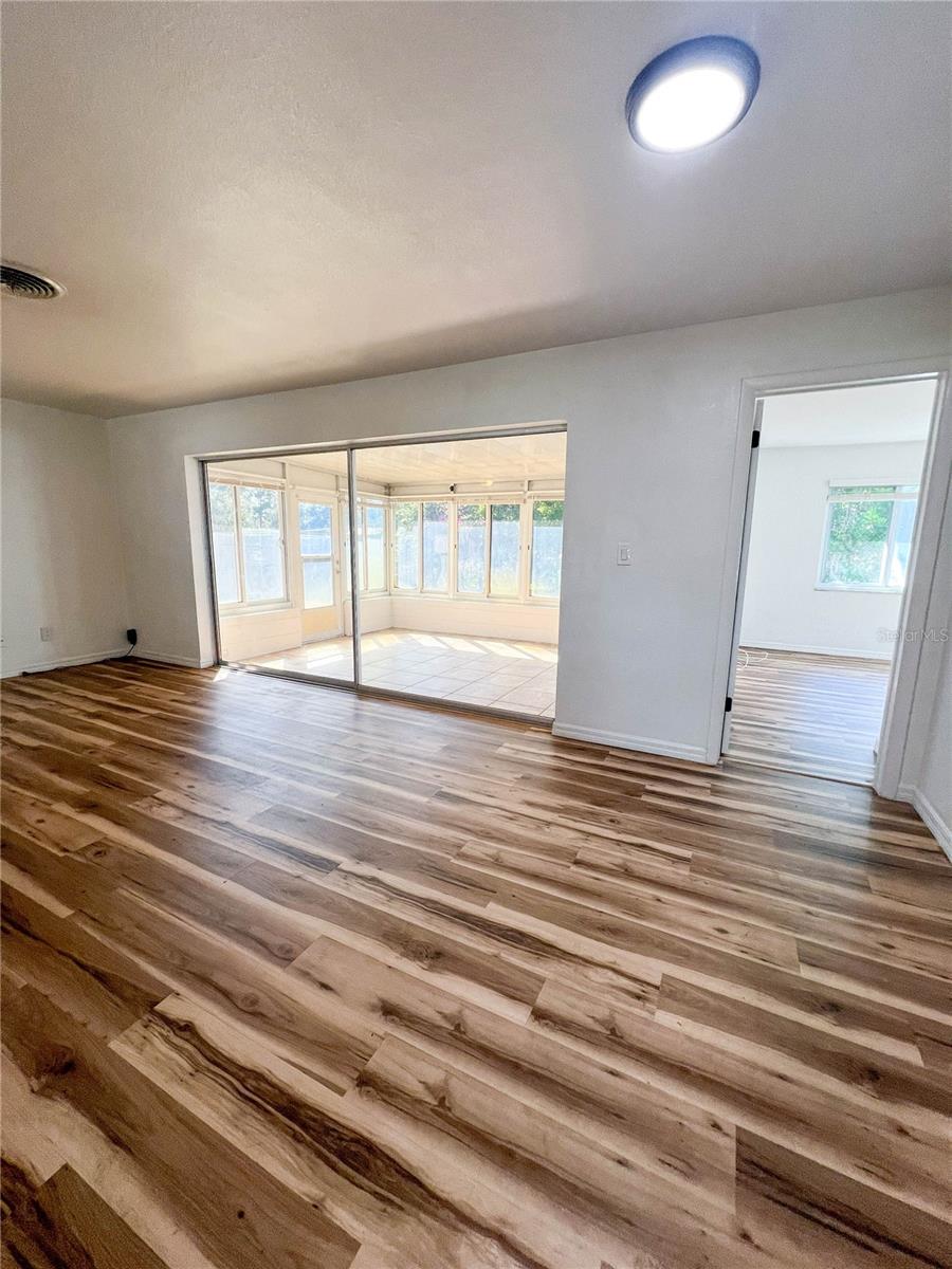 9270 111TH STREET, Seminole, FL 33772