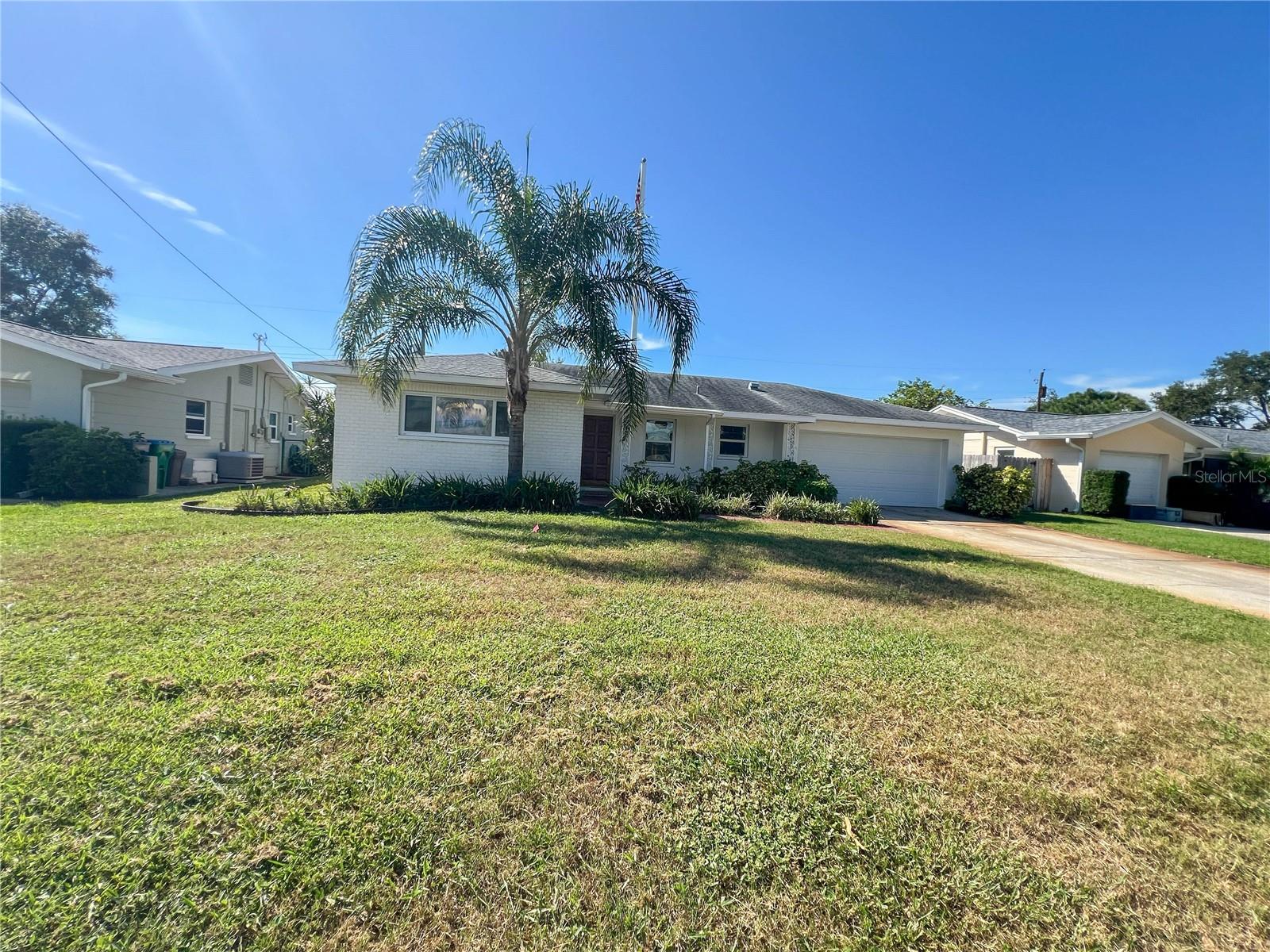 9270 111TH STREET, Seminole, FL 33772