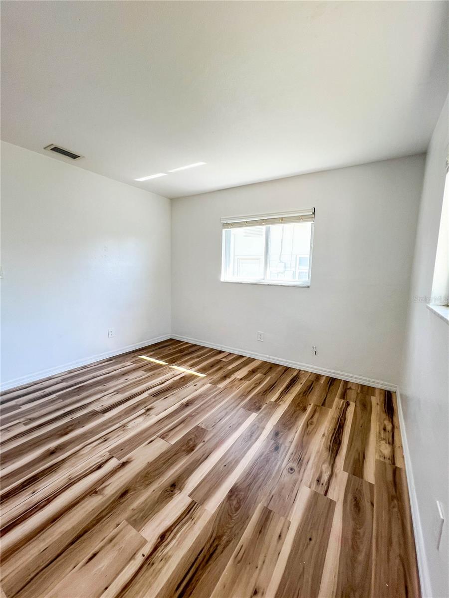 9270 111TH STREET, Seminole, FL 33772