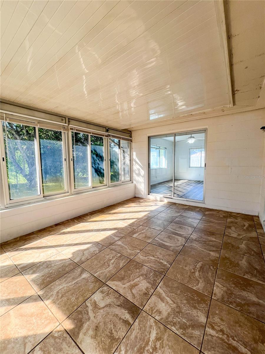 9270 111TH STREET, Seminole, FL 33772