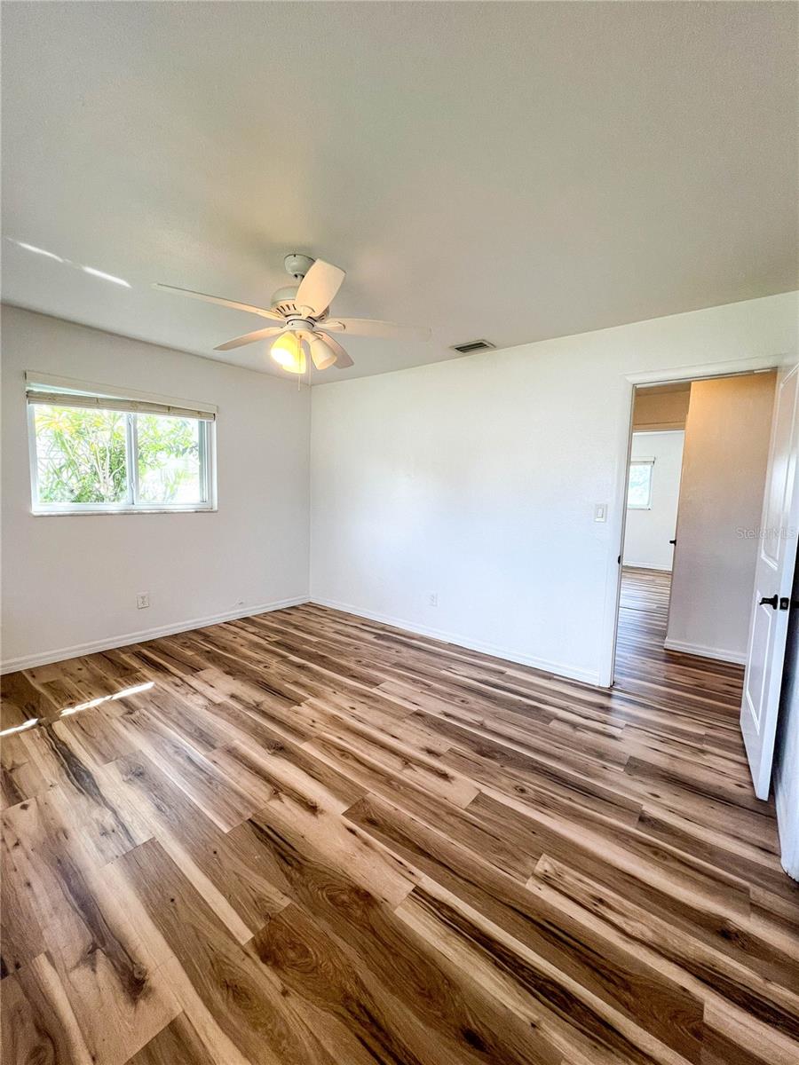 9270 111TH STREET, Seminole, FL 33772