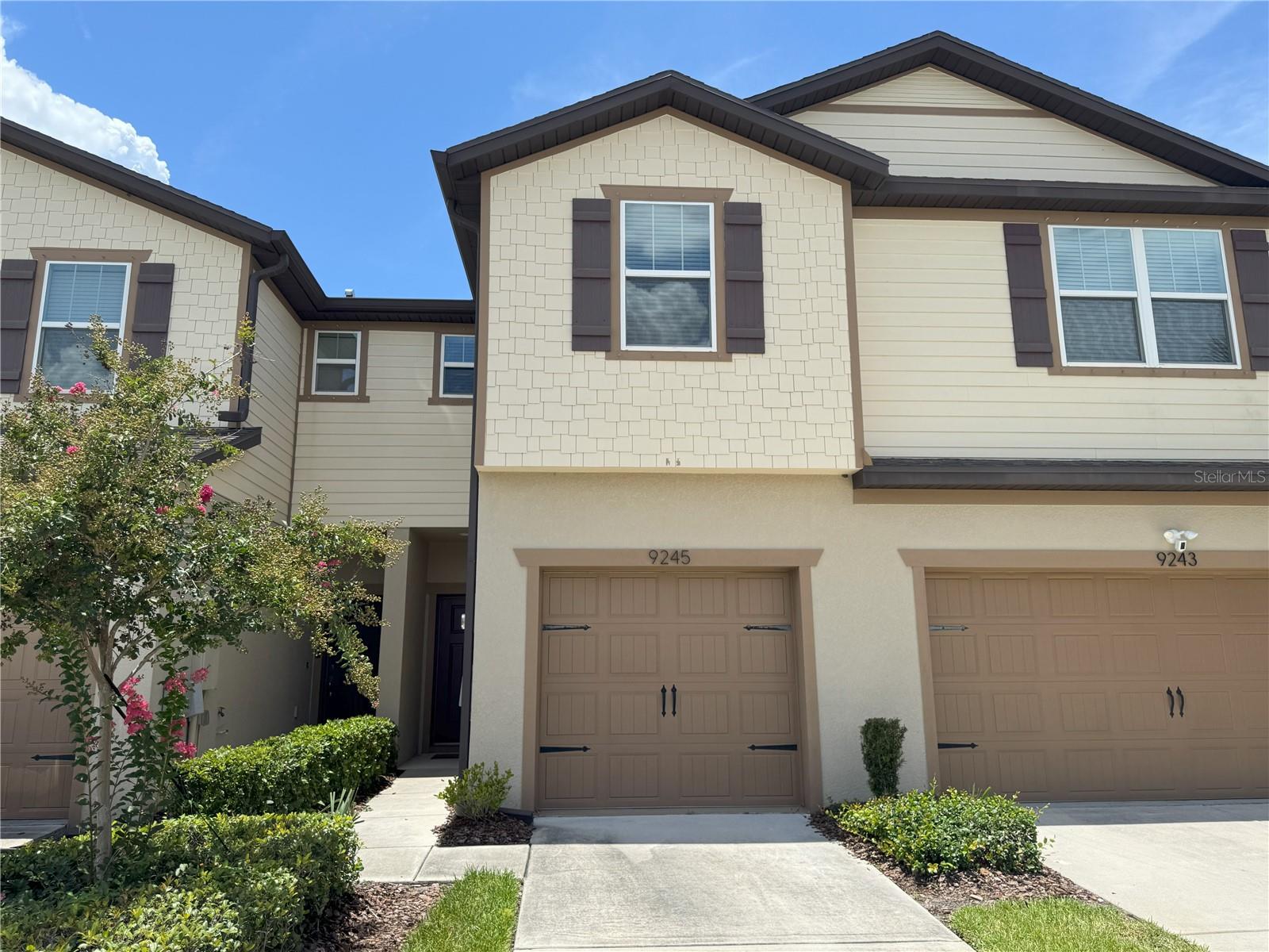 9245 HILLCROFT DRIVE, Riverview, FL 33578 9245 HILLCROFT DRIVE, Riverview, FL 33578