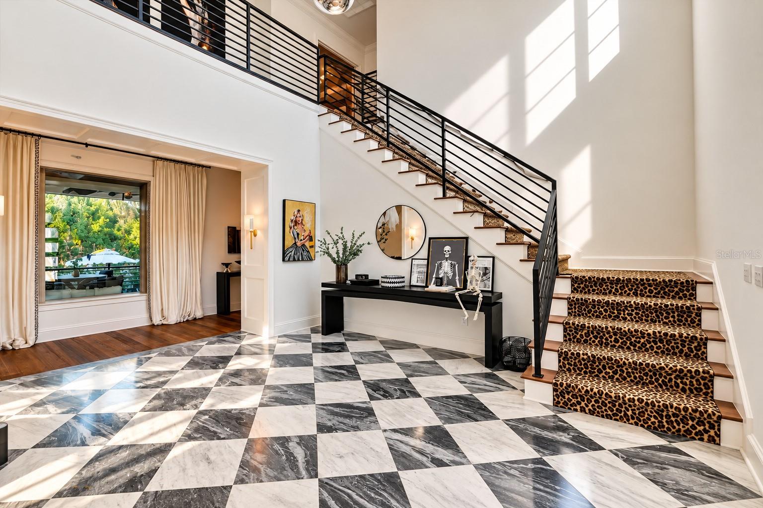 Foyer -Dining Room
