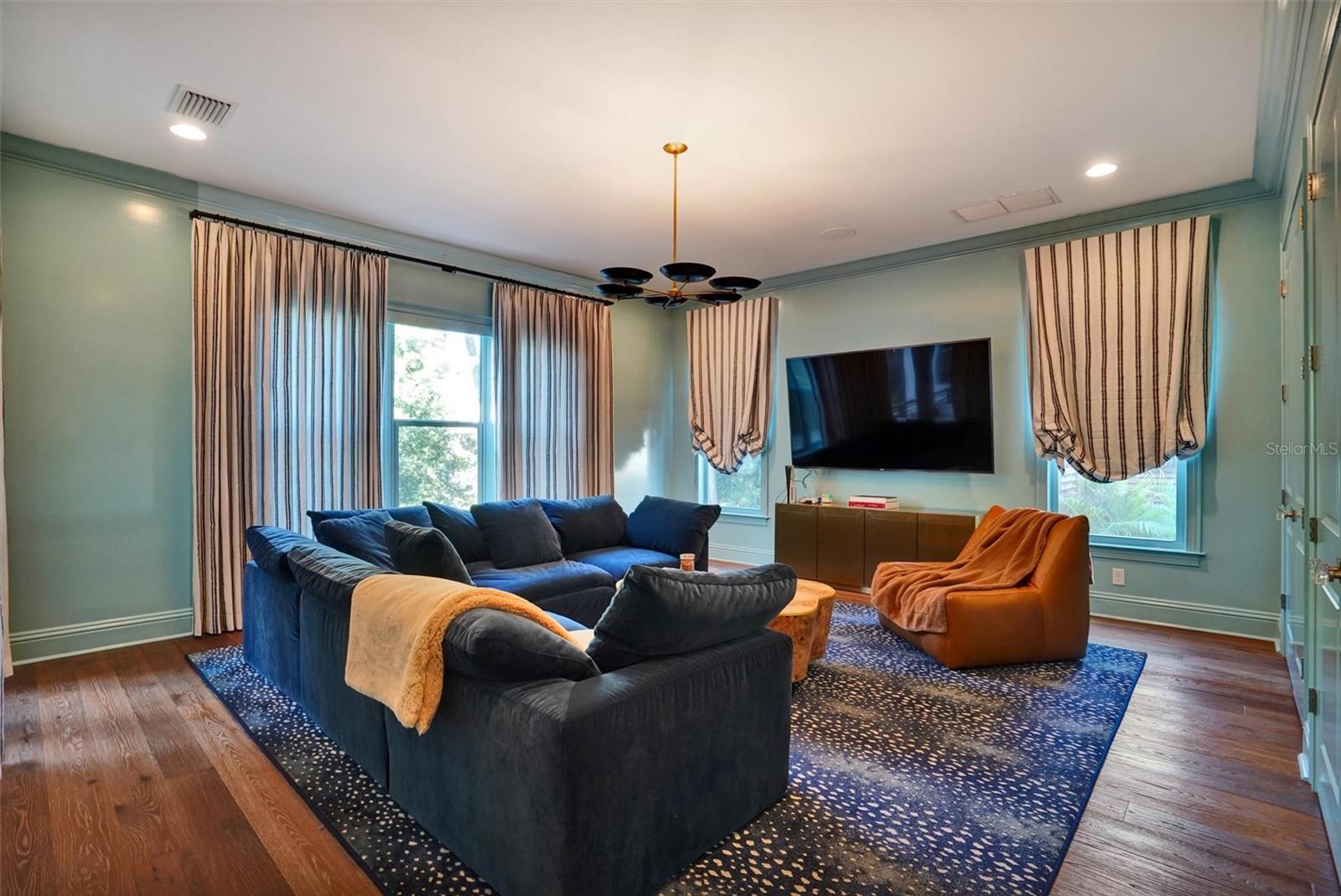 Bonus Room