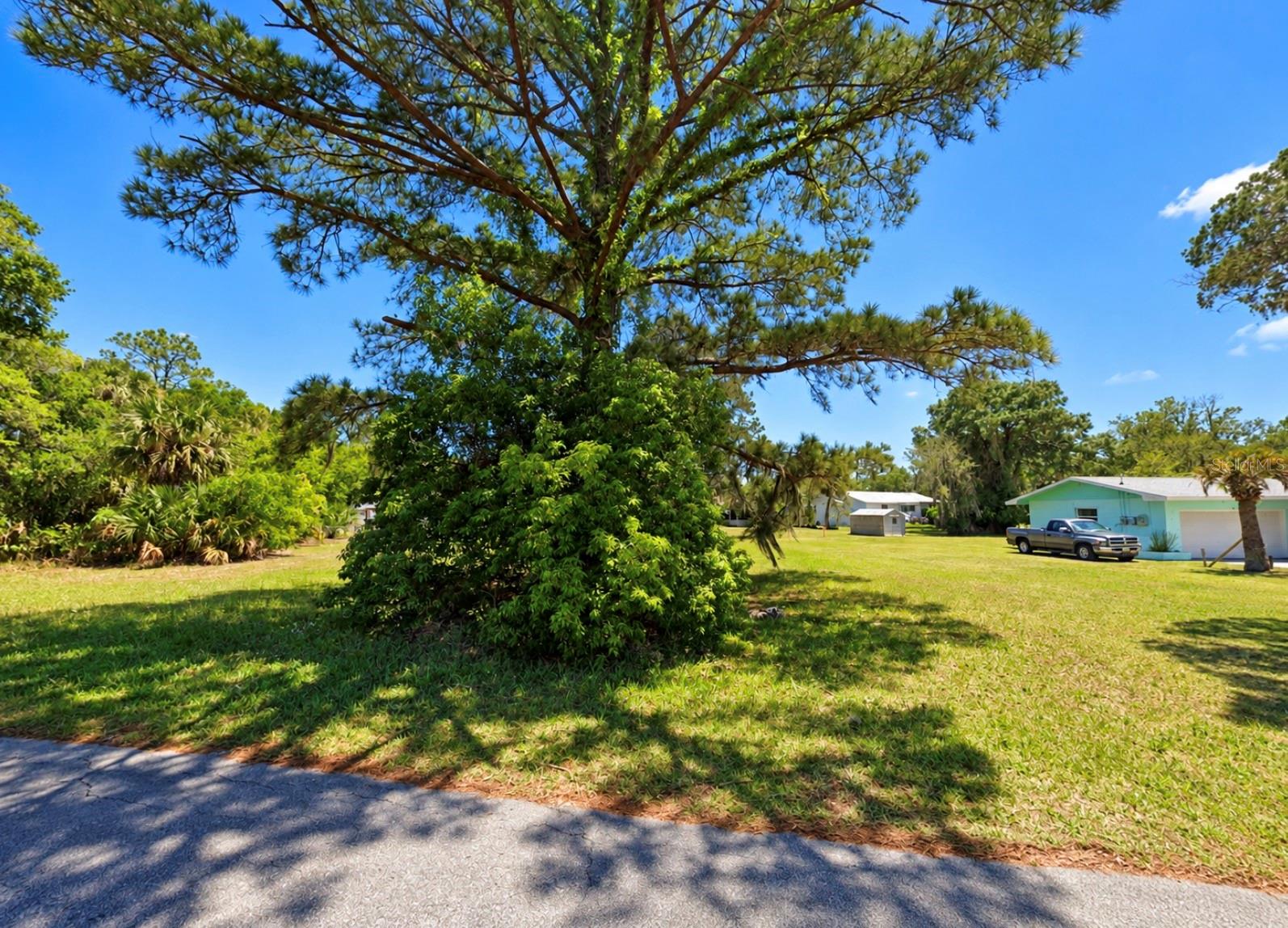 725 N AFTERGLOW CIRCLE, Crystal River, FL 34429