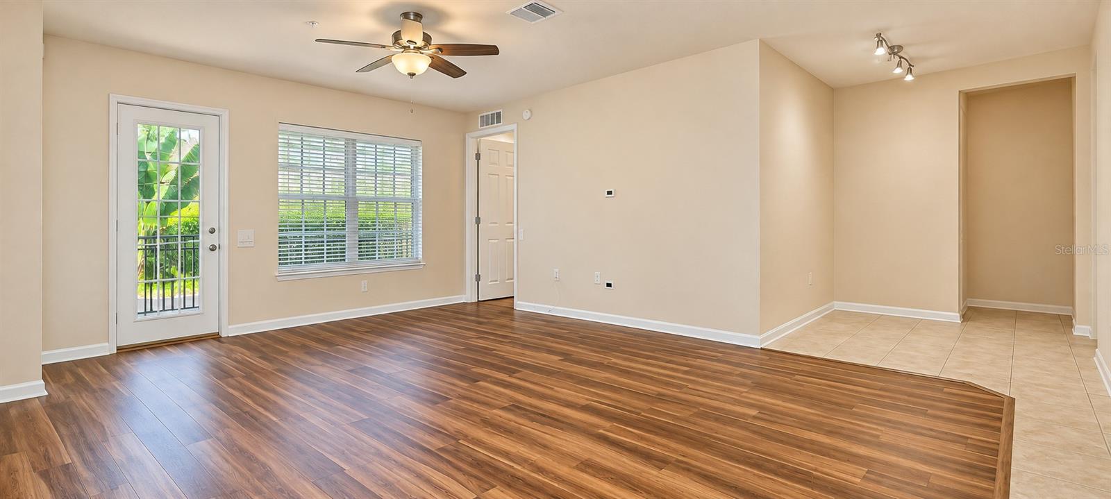 7903 SEMINOLE BOULEVARD, #2105, Seminole, FL 33772