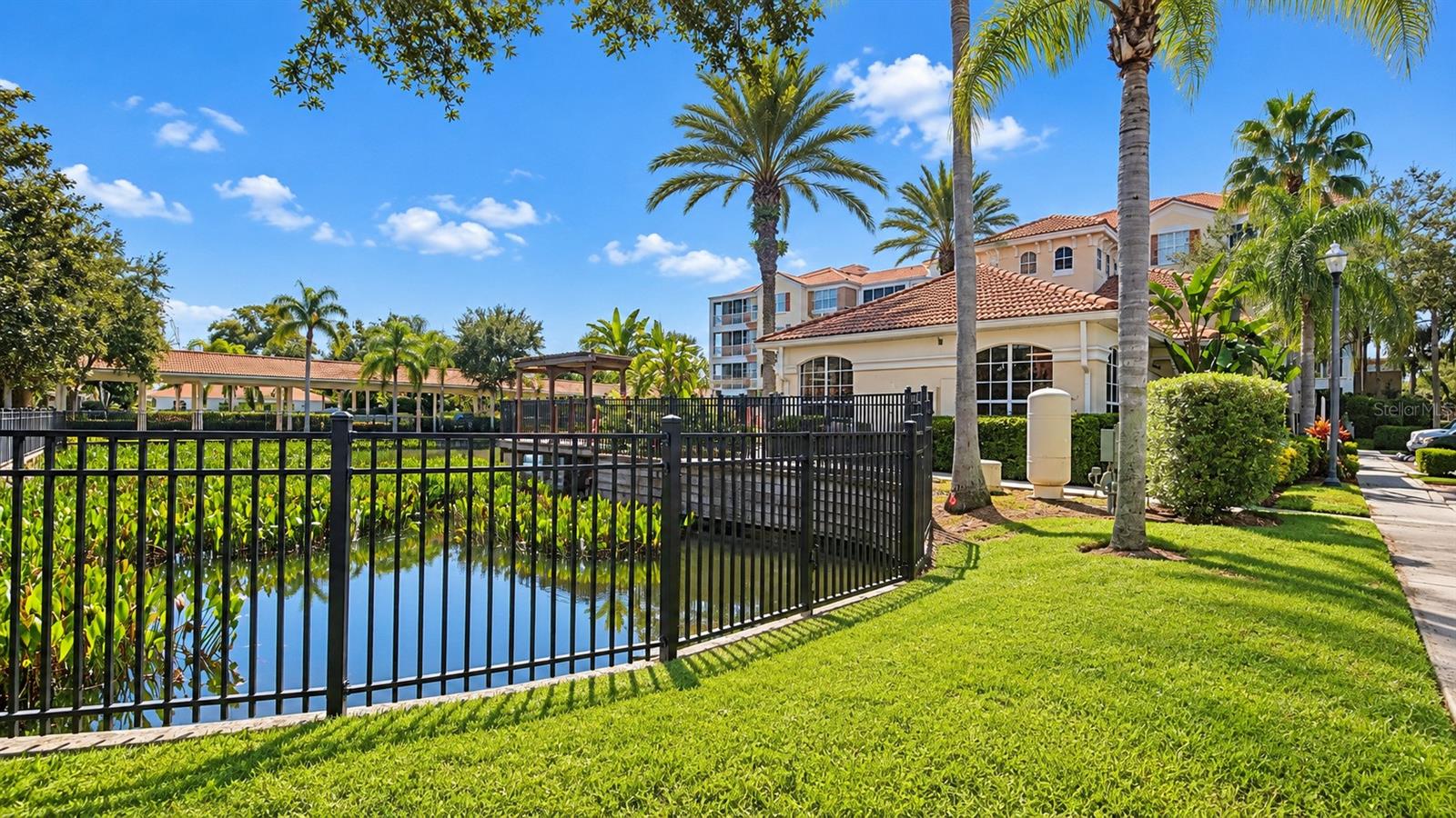 7903 SEMINOLE BOULEVARD, #2105, Seminole, FL 33772