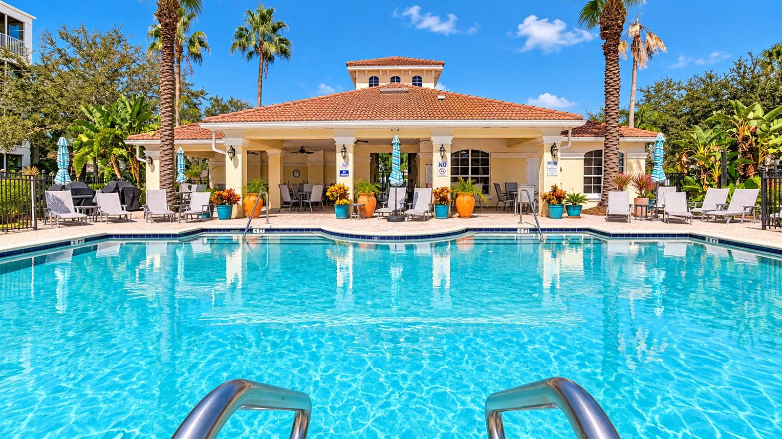 7903 SEMINOLE BOULEVARD, #2105, Seminole, FL 33772