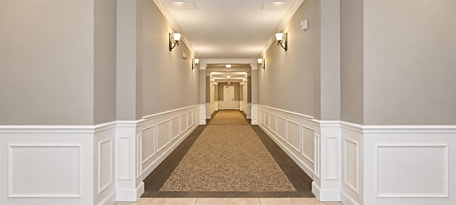 7903 SEMINOLE BOULEVARD, #2105, Seminole, FL 33772