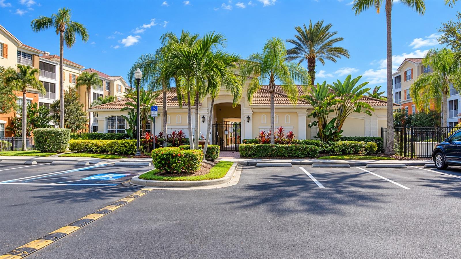 7903 SEMINOLE BOULEVARD, #2105, Seminole, FL 33772