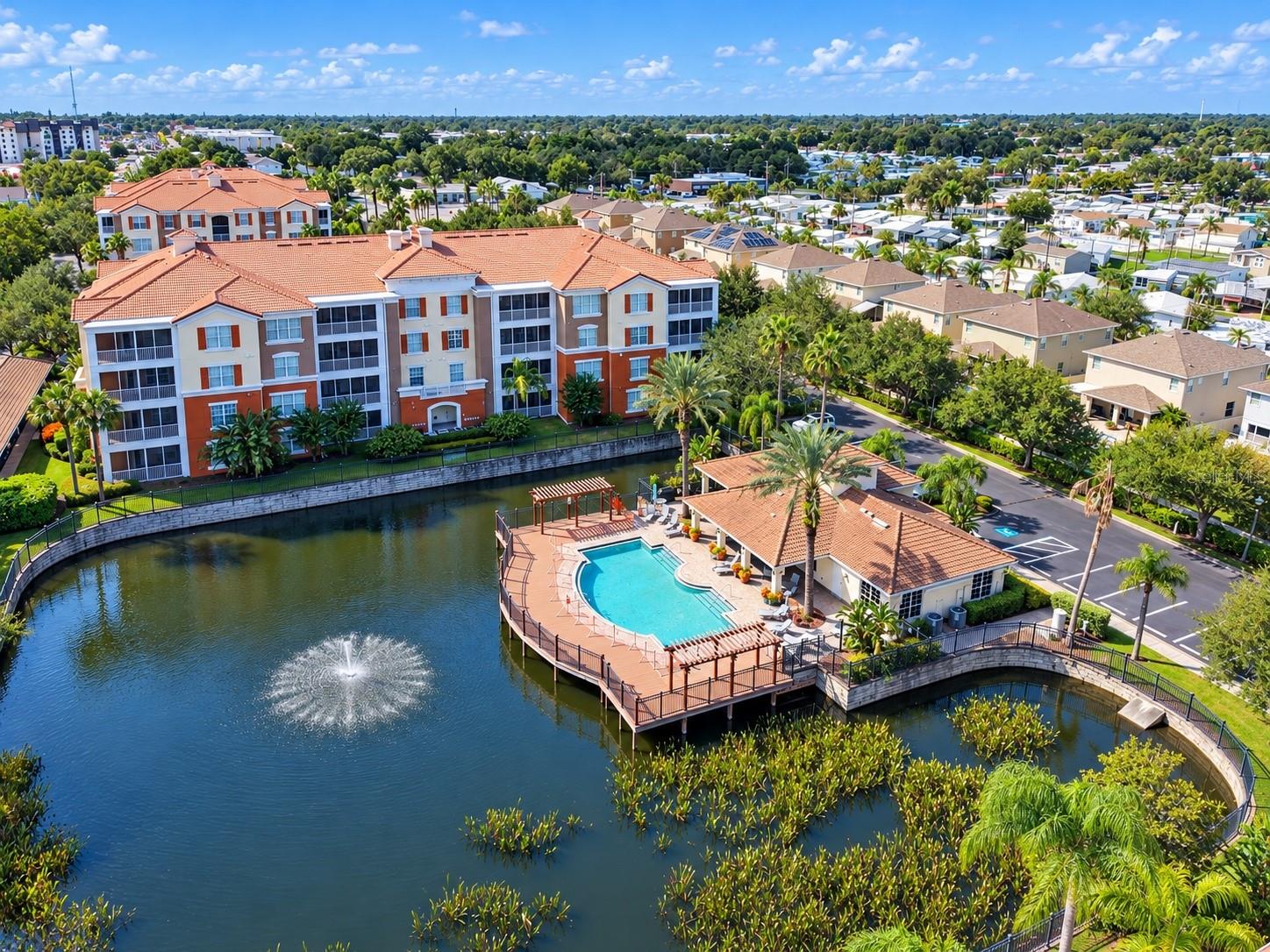 7903 SEMINOLE BOULEVARD, #2105, Seminole, FL 33772