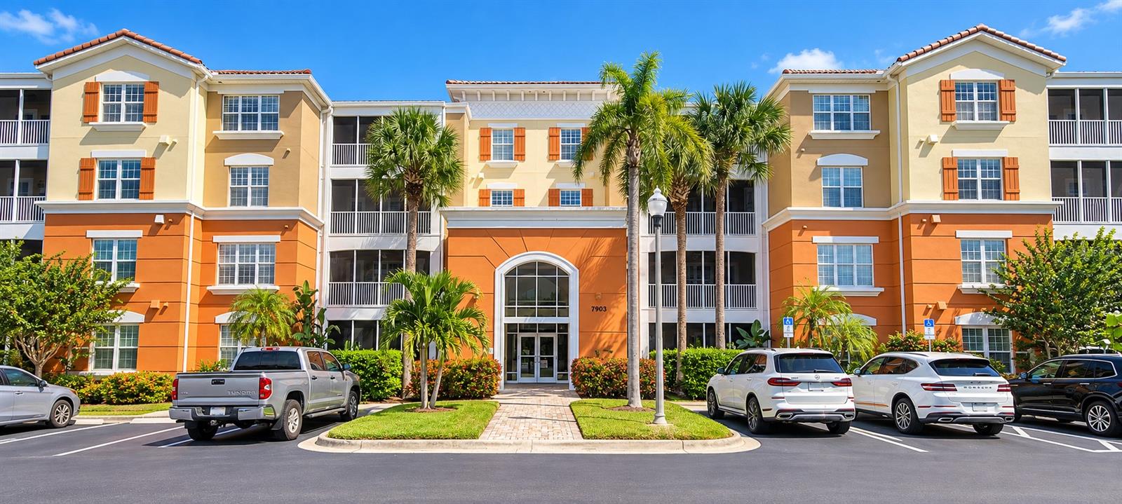7903 SEMINOLE BOULEVARD, #2105, Seminole, FL 33772