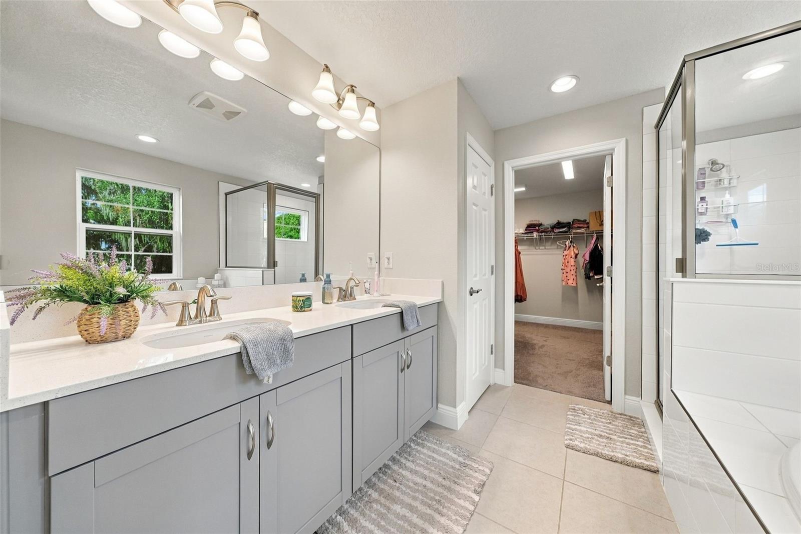 14733 GALLOP RUN DRIVE, Lithia, FL 33547