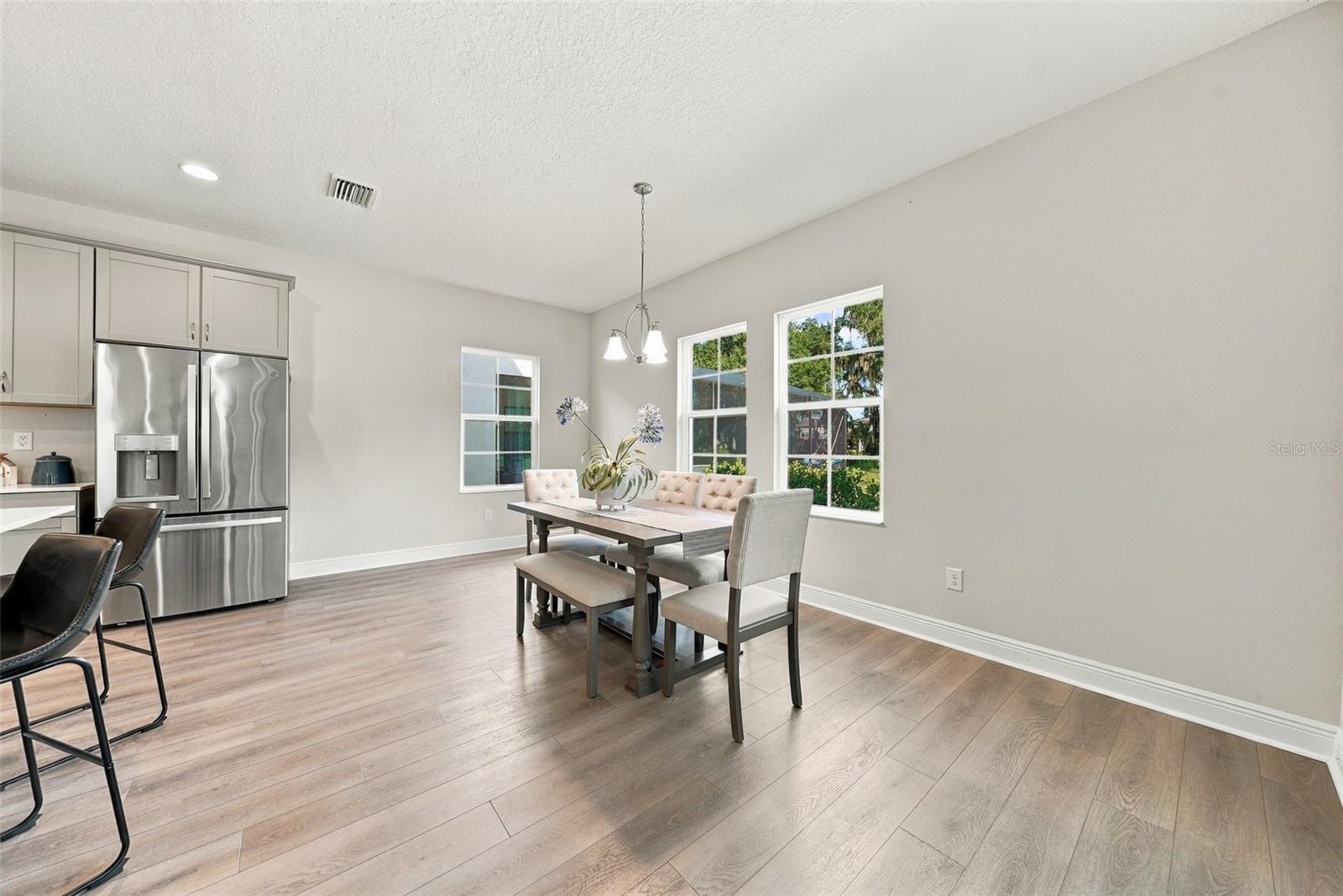 14733 GALLOP RUN DRIVE, Lithia, FL 33547