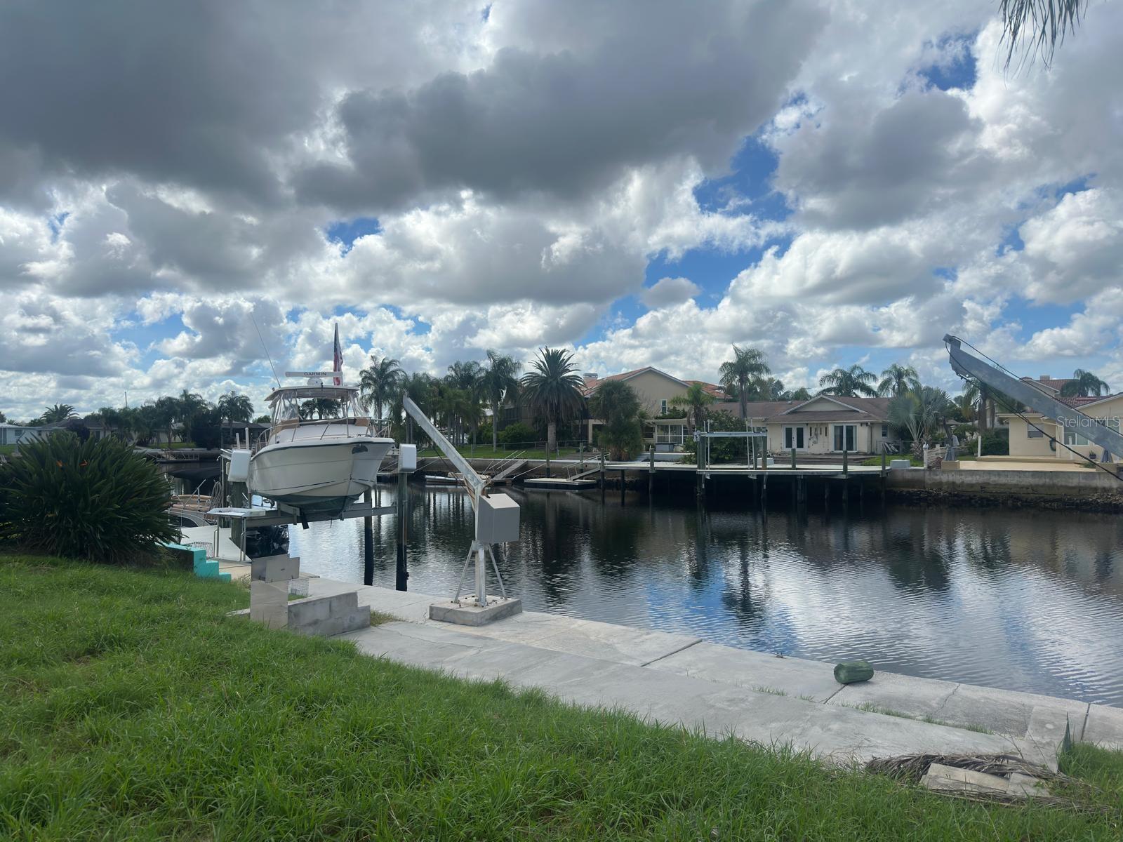 3540 FLORAMAR TERRACE, New Port Richey, FL 34652