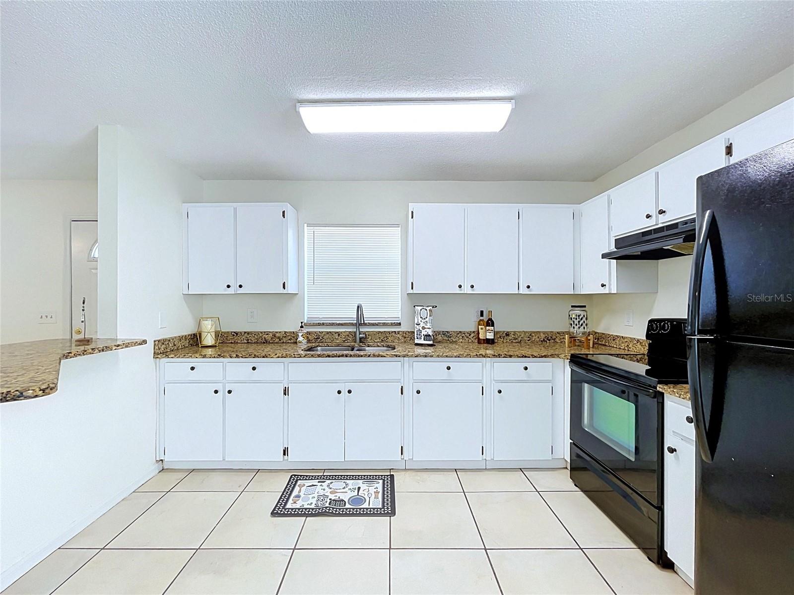 1417 E HANNA AVENUE, Tampa, FL 33604
