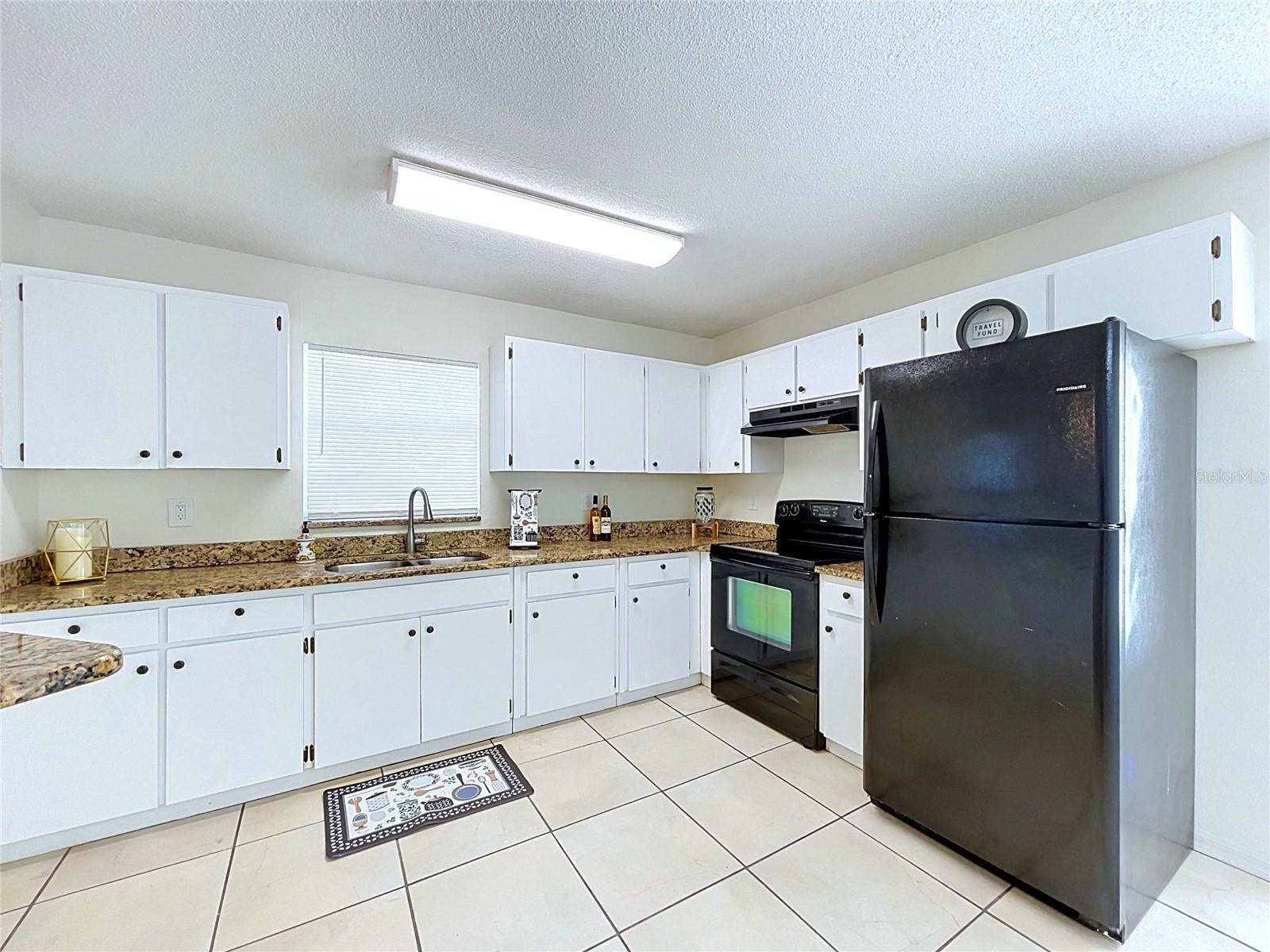 1417 E HANNA AVENUE, Tampa, FL 33604