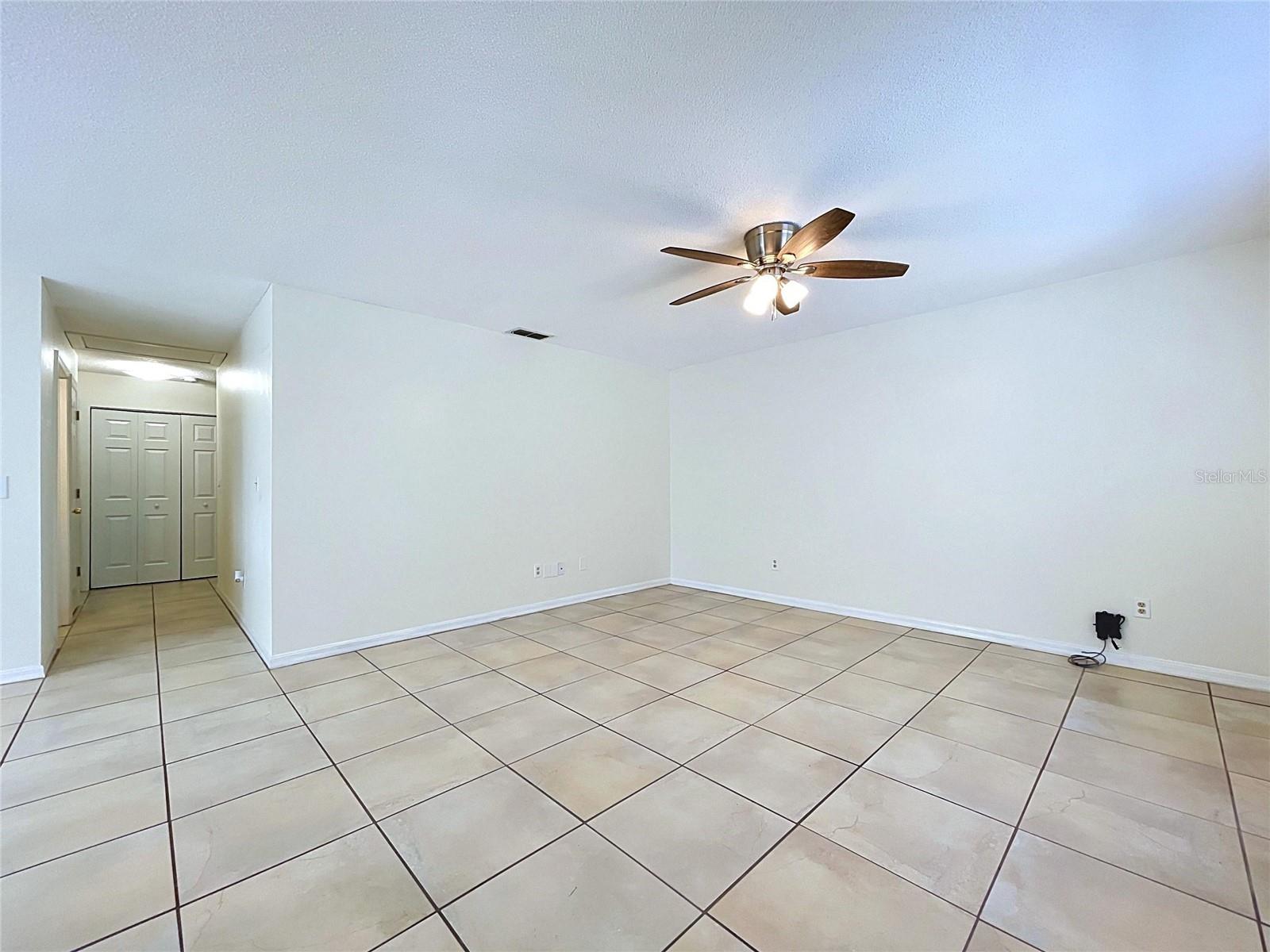 1417 E HANNA AVENUE, Tampa, FL 33604