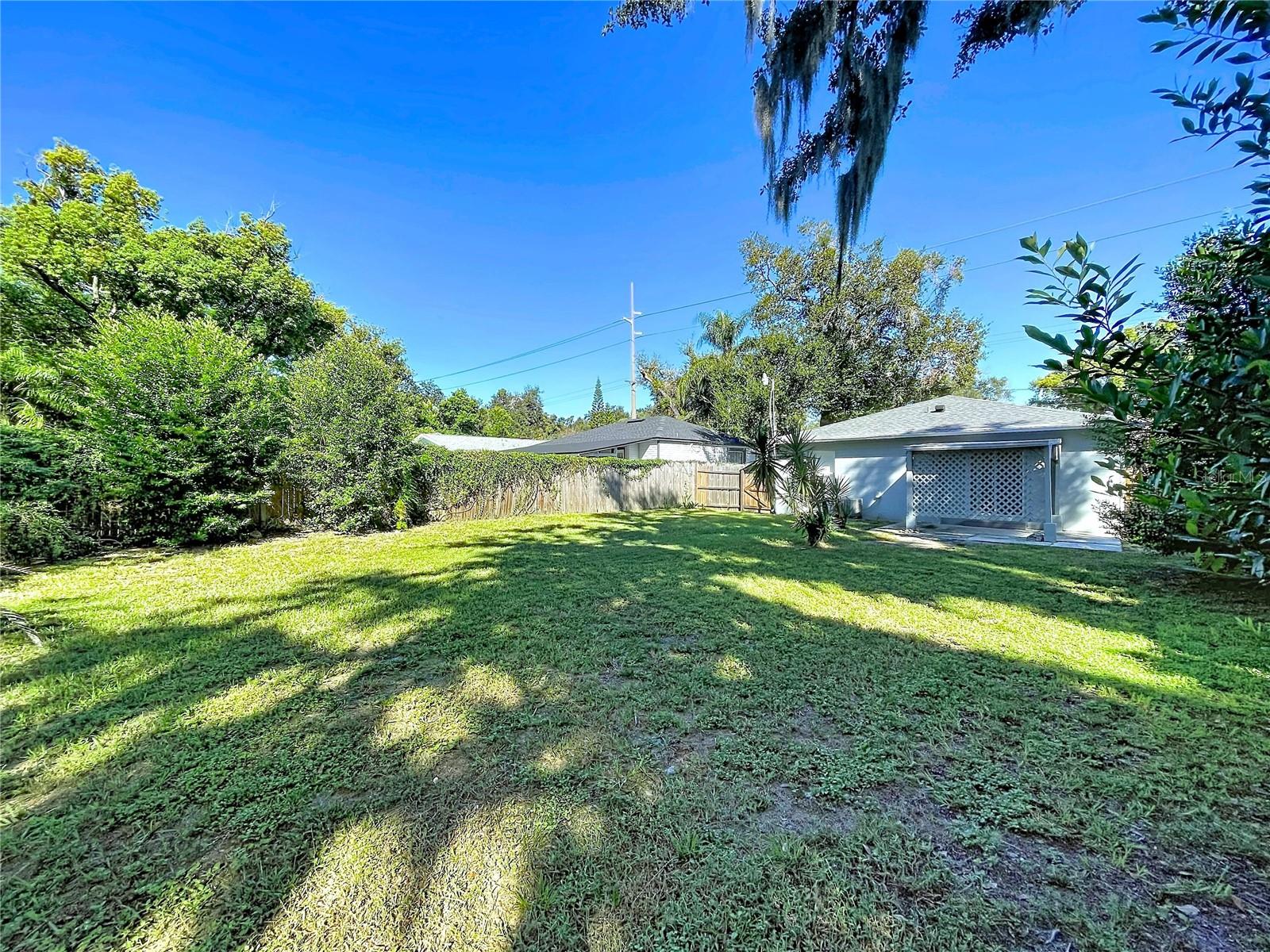 1417 E HANNA AVENUE, Tampa, FL 33604