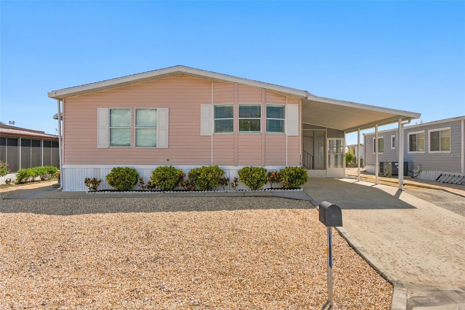 7318 GRAND PINE DRIVE, Hudson, FL 34667 7318 GRAND PINE DRIVE, Hudson, FL 34667