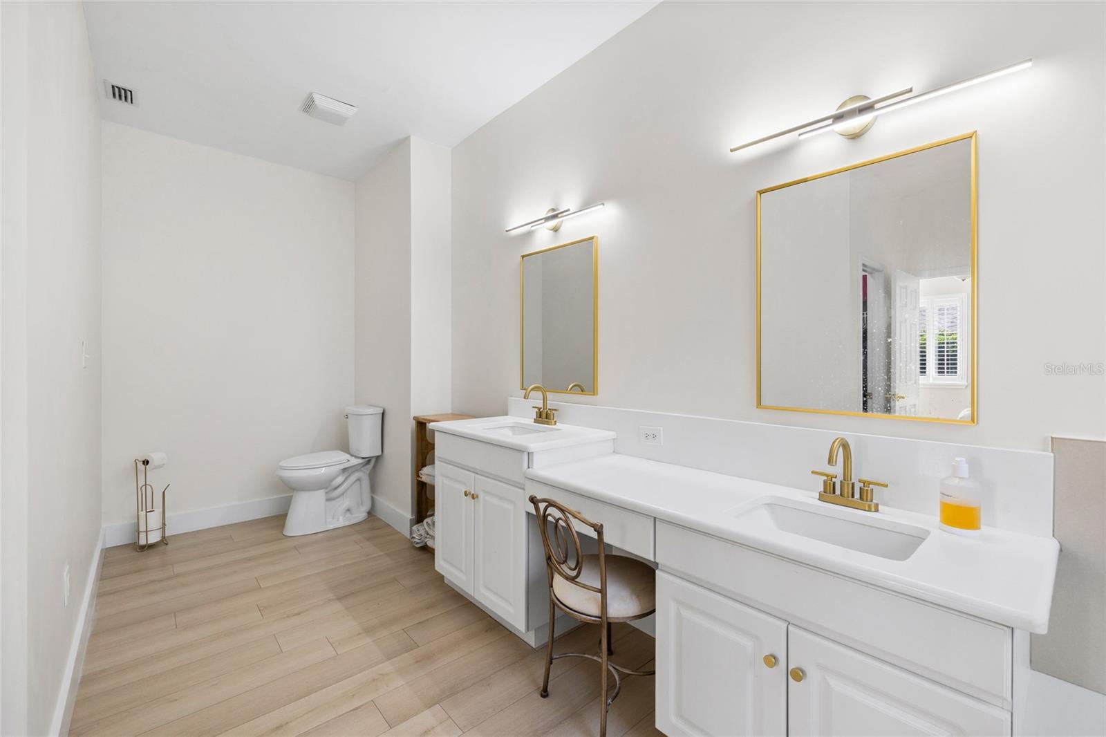 6020 MARTINGLADE PLACE, Lithia, FL 33547