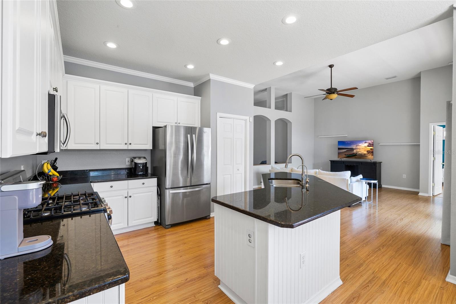 6020 MARTINGLADE PLACE, Lithia, FL 33547