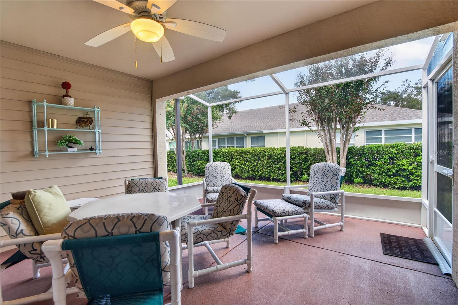 2433 NEW HAVEN CIRCLE, Sun City Center, FL 33573