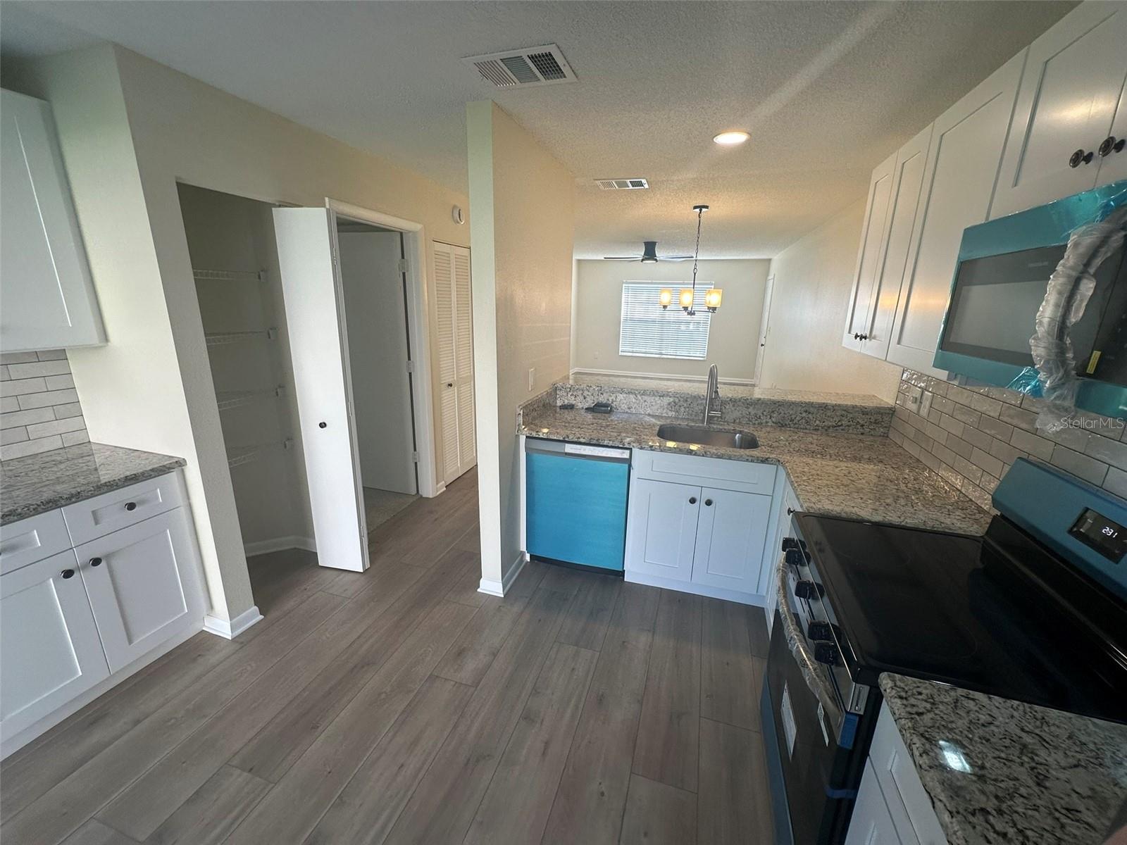 6433 TINA DRIVE, #15, New Port Richey, FL 34653