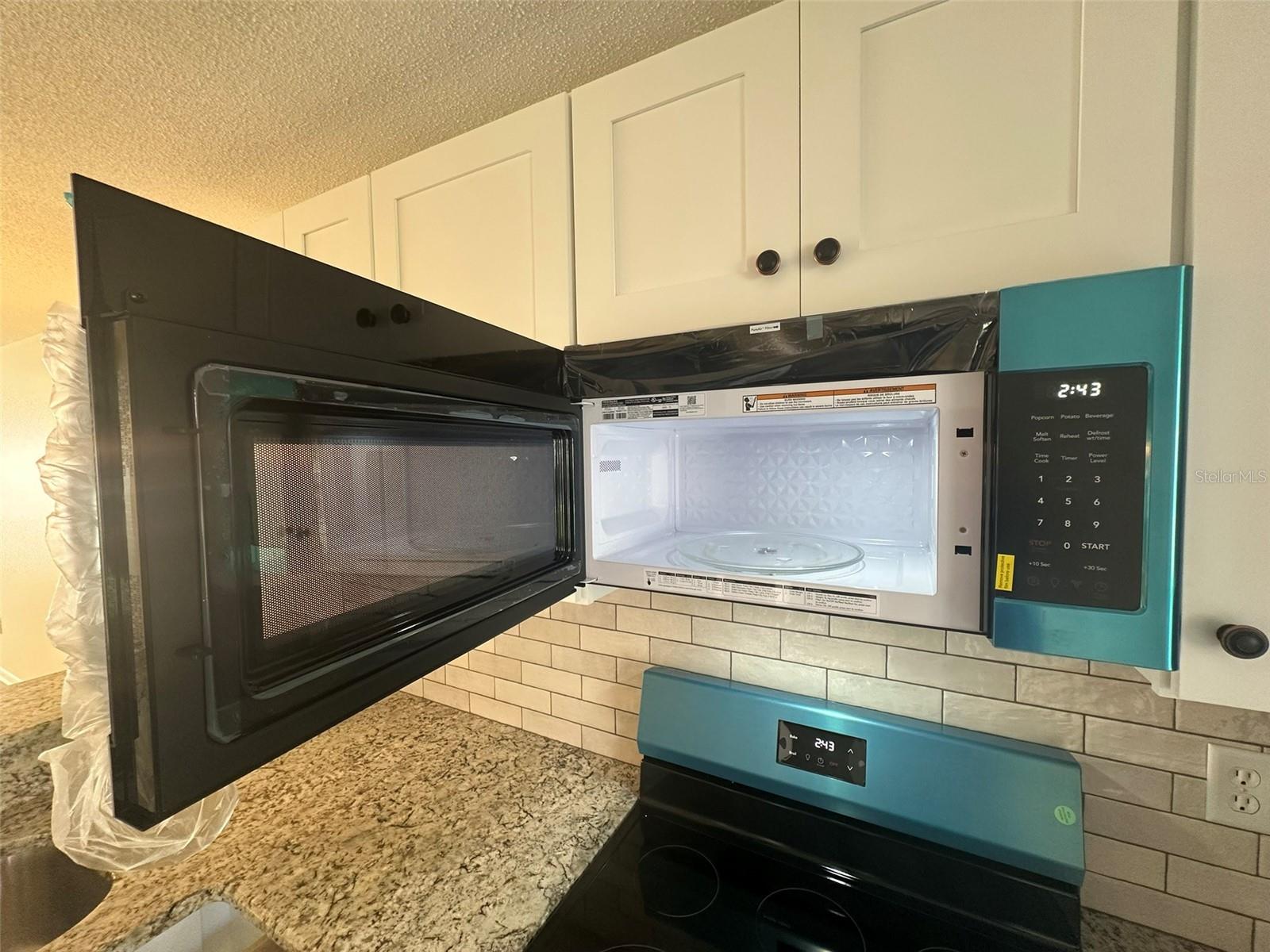 6433 TINA DRIVE, #15, New Port Richey, FL 34653