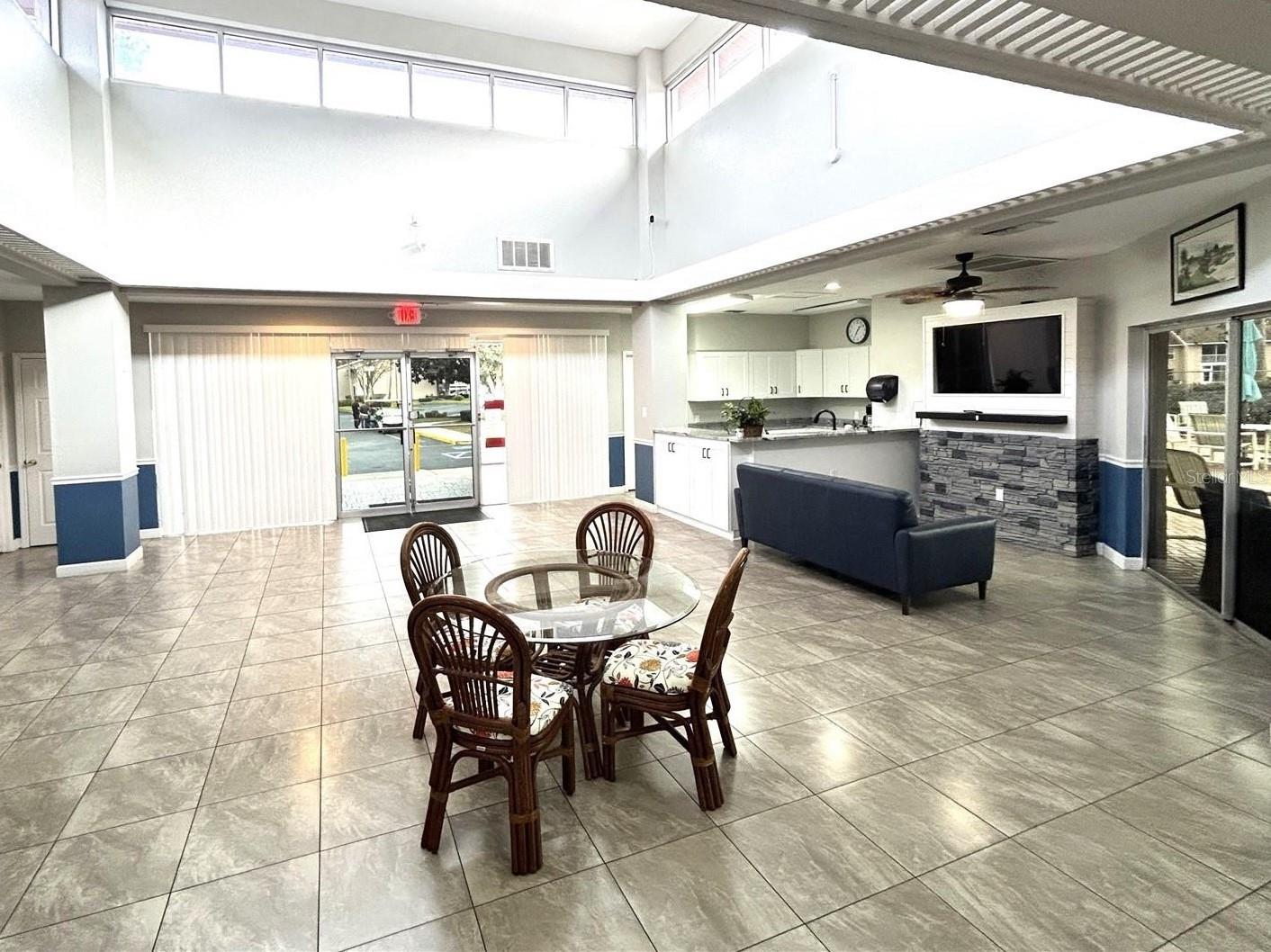 6433 TINA DRIVE, #15, New Port Richey, FL 34653