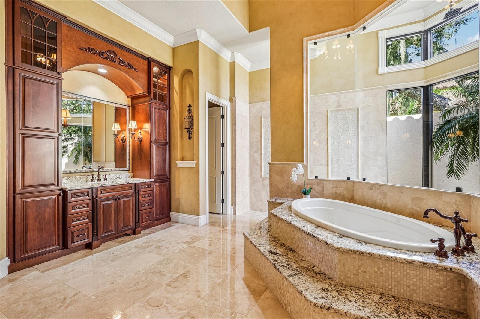 En Suite Primary Bath