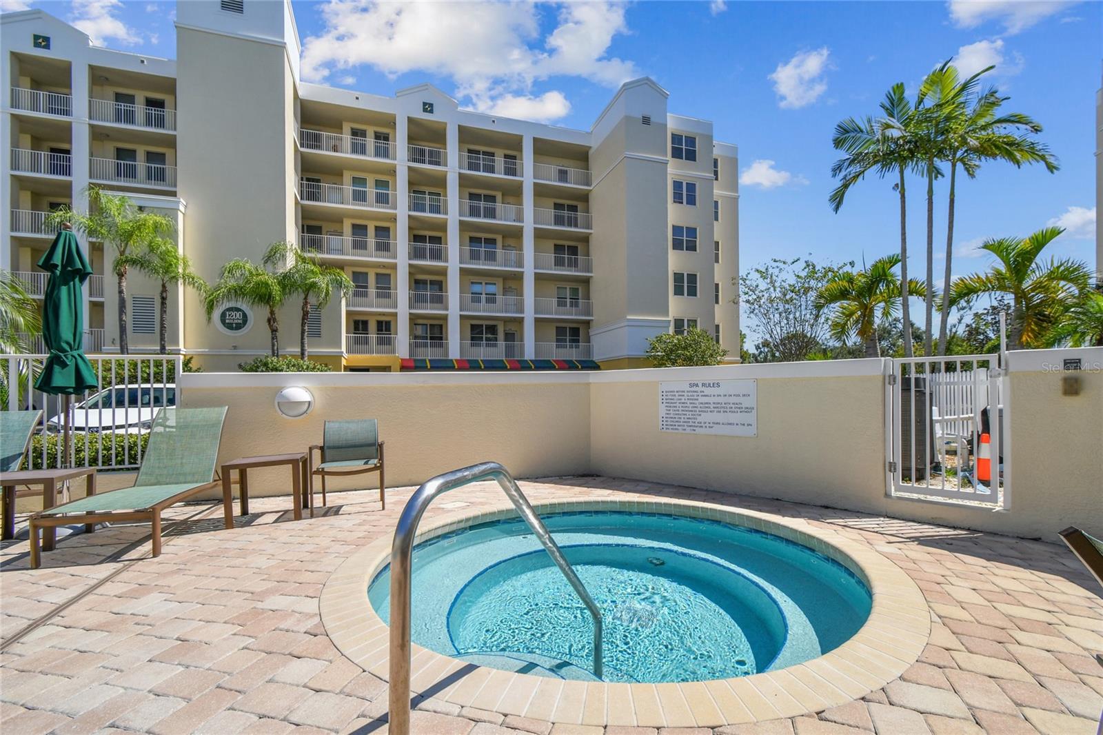 1200 COUNTRY CLUB DRIVE, #3202, Largo, FL 33771