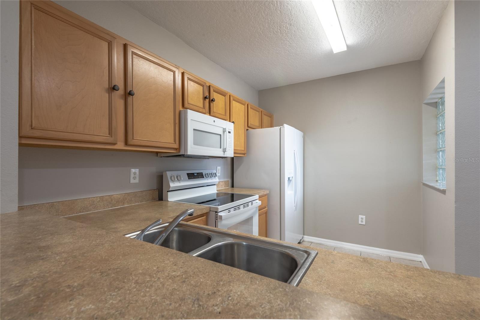 6007 SKYDALE WAY, #201, Riverview, FL 33578