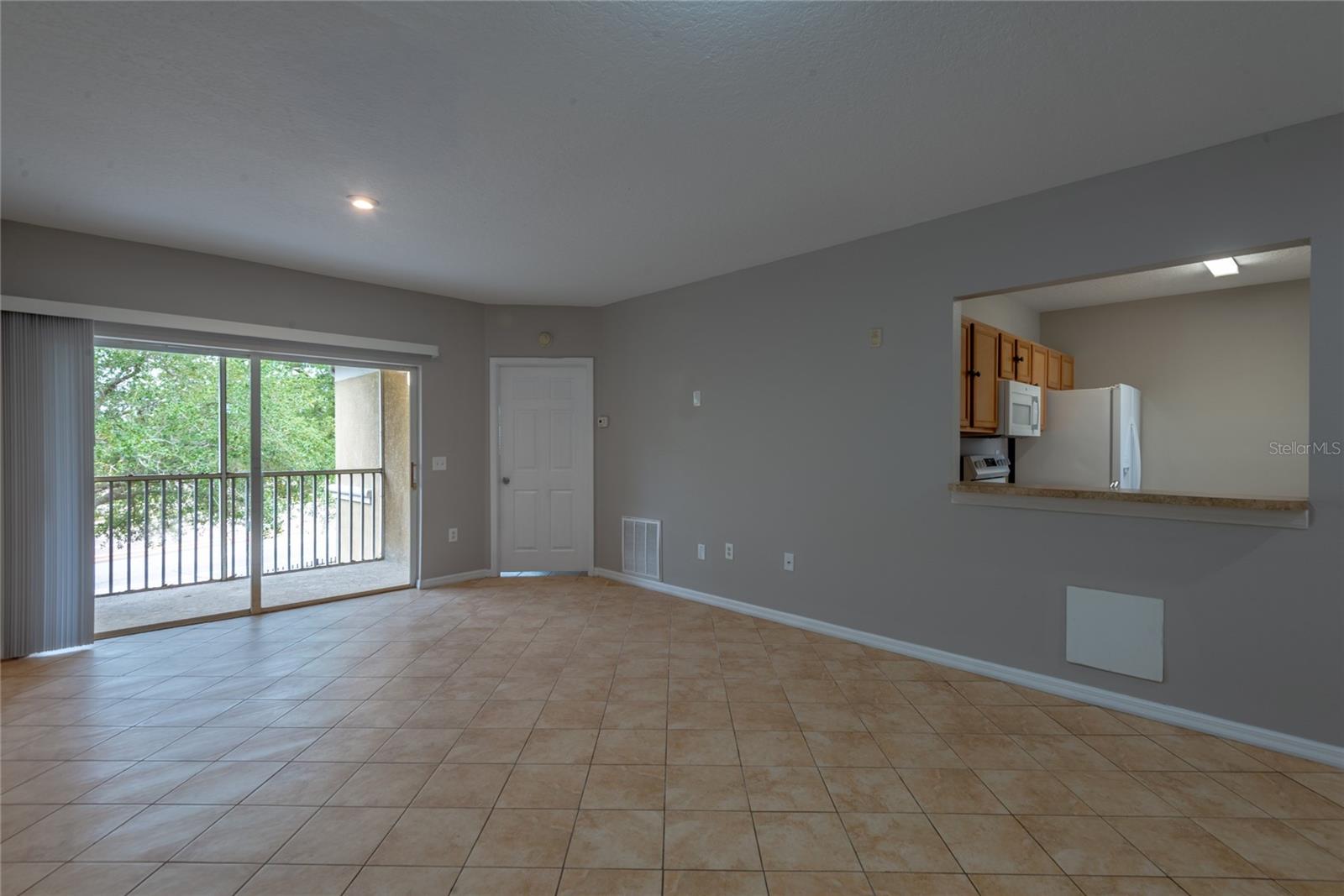 6007 SKYDALE WAY, #201, Riverview, FL 33578