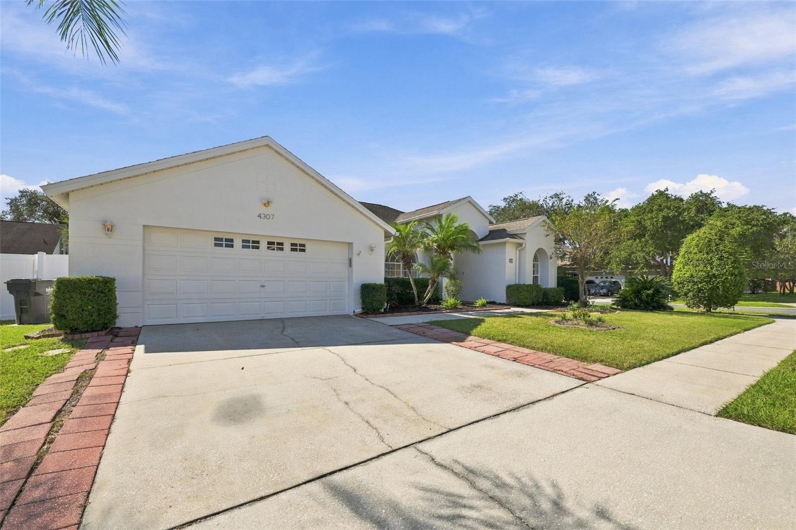 4307 BROOKE DRIVE, Valrico, FL 33594