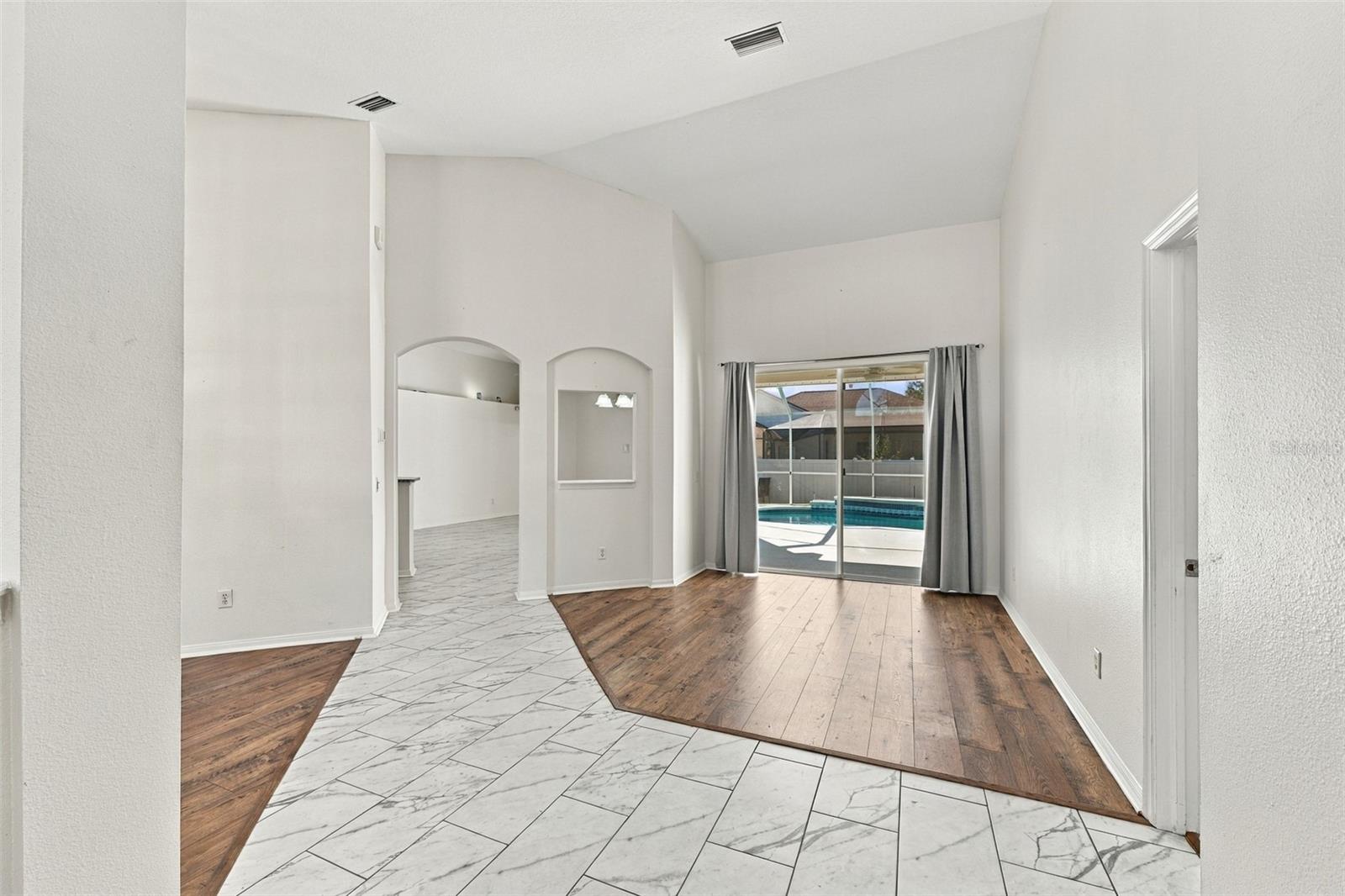 4307 BROOKE DRIVE, Valrico, FL 33594