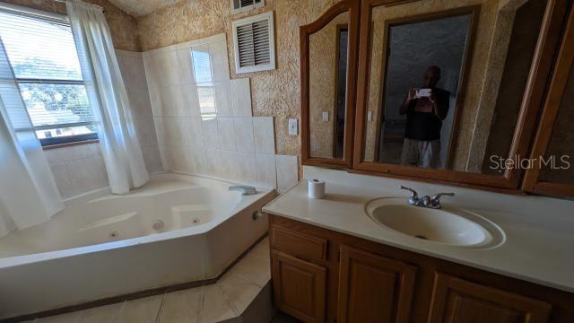 8568 HEATHER BOULEVARD, Weeki Wachee, FL 34613