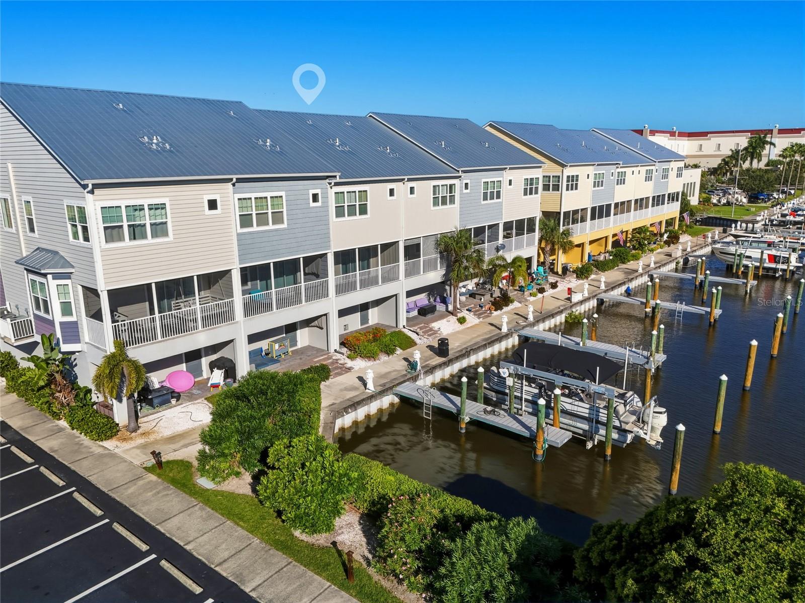 6072 MOORINGS DRIVE S, St Petersburg, FL 33712