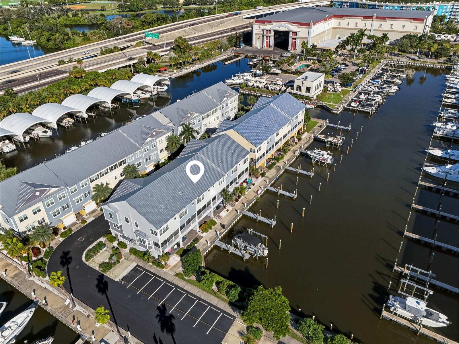 6072 MOORINGS DRIVE S, St Petersburg, FL 33712