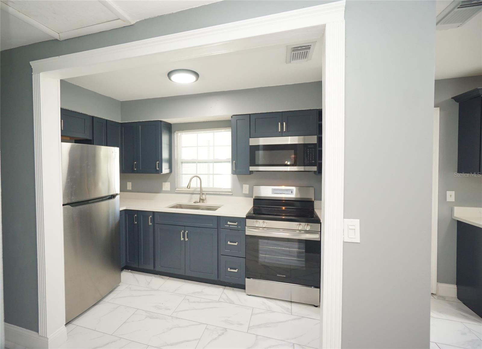 1810 E OSBORNE AVENUE, Tampa, FL 33610