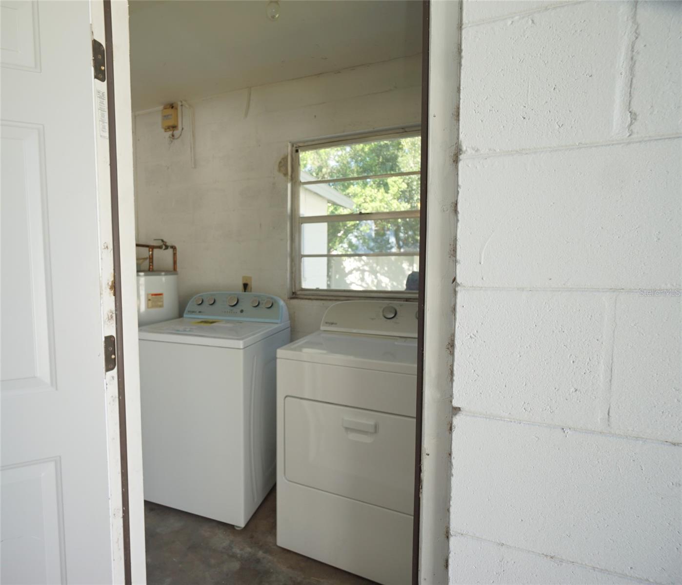 1810 E OSBORNE AVENUE, Tampa, FL 33610