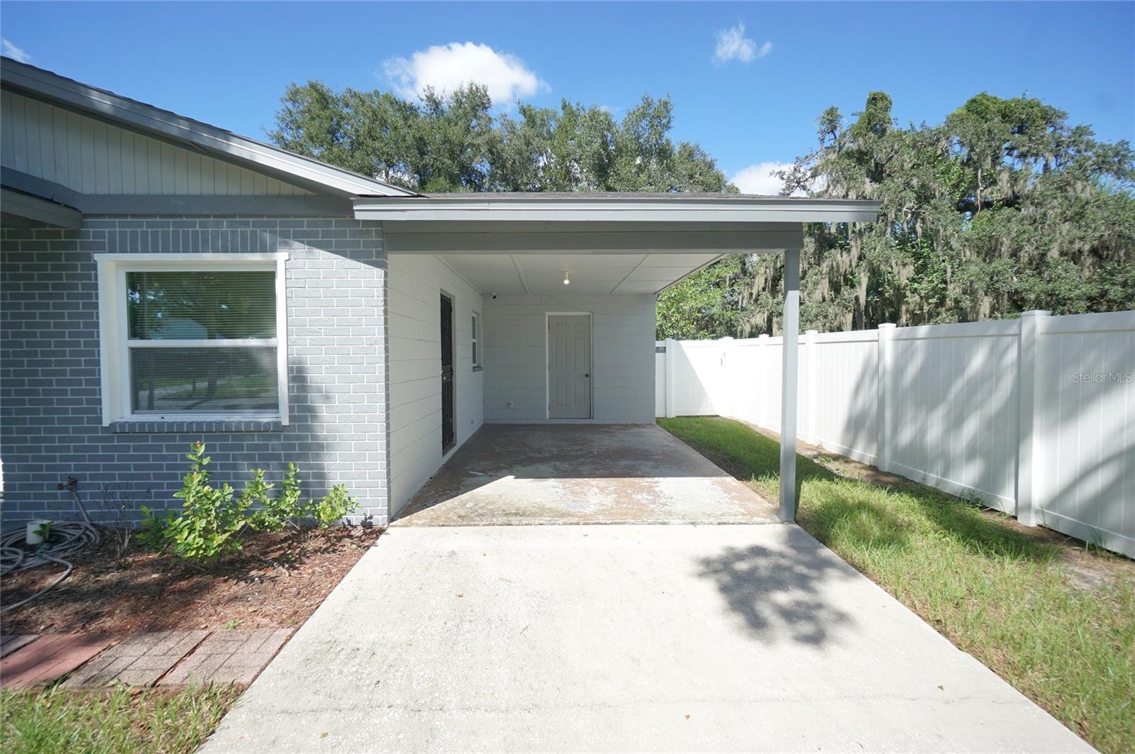 1810 E OSBORNE AVENUE, Tampa, FL 33610